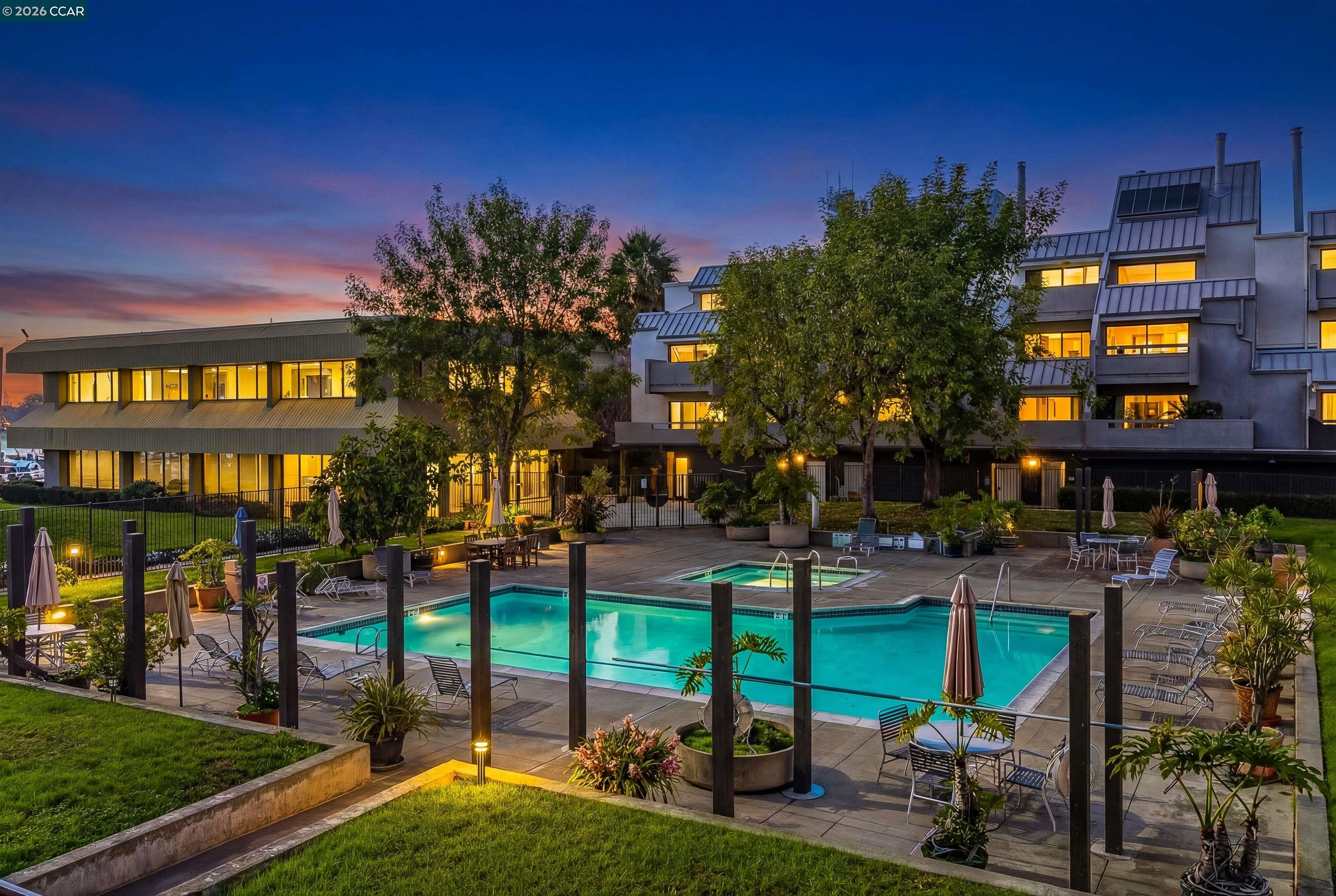 Condos For Sale in Oakland, CA