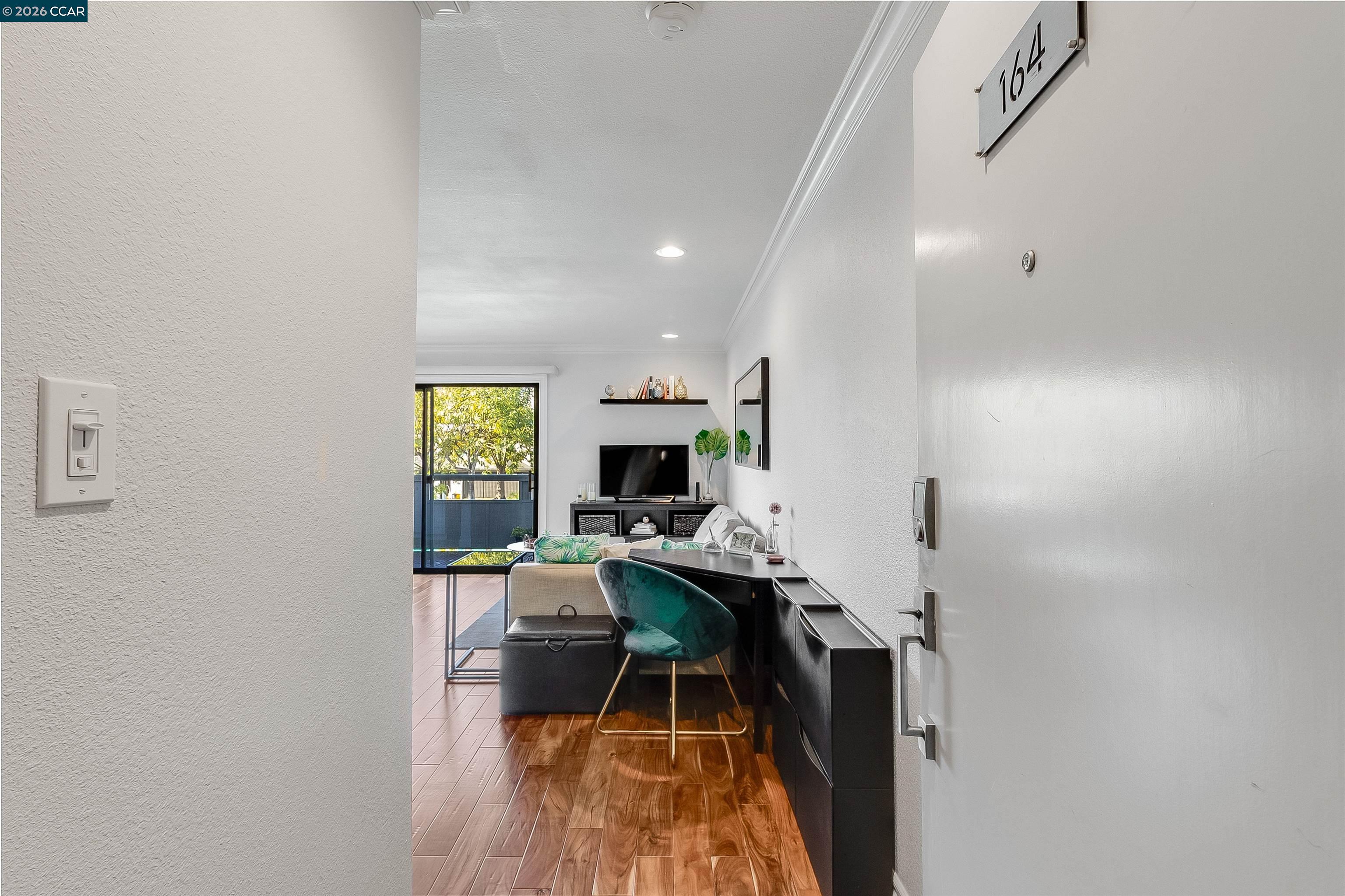 Photo #2: 41120625 Listing: Photo #2