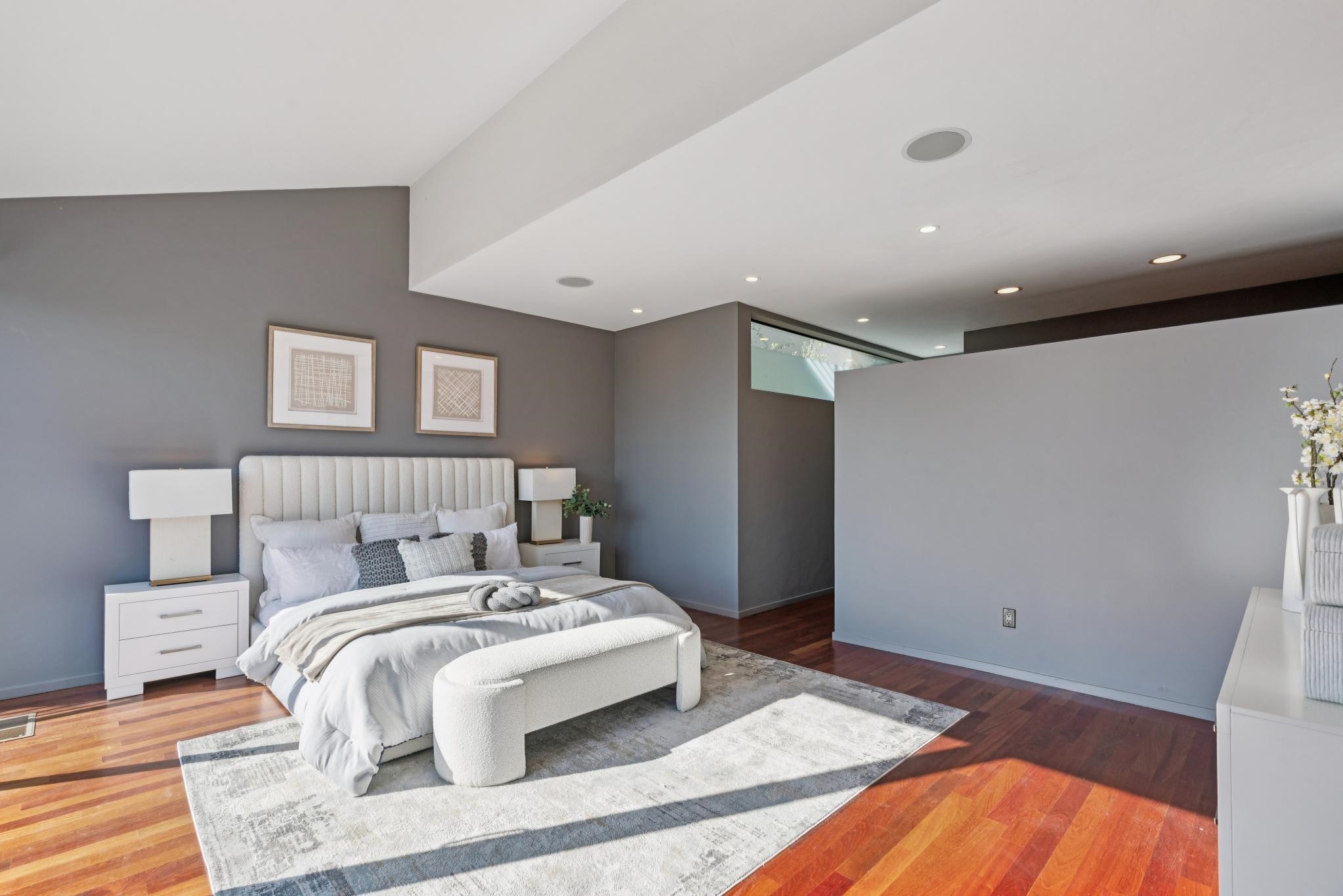 Detail Gallery Image 39 of 60 For 6353 Skyline Blvd, Oakland,  CA 94611 - 4 Beds | 3 Baths