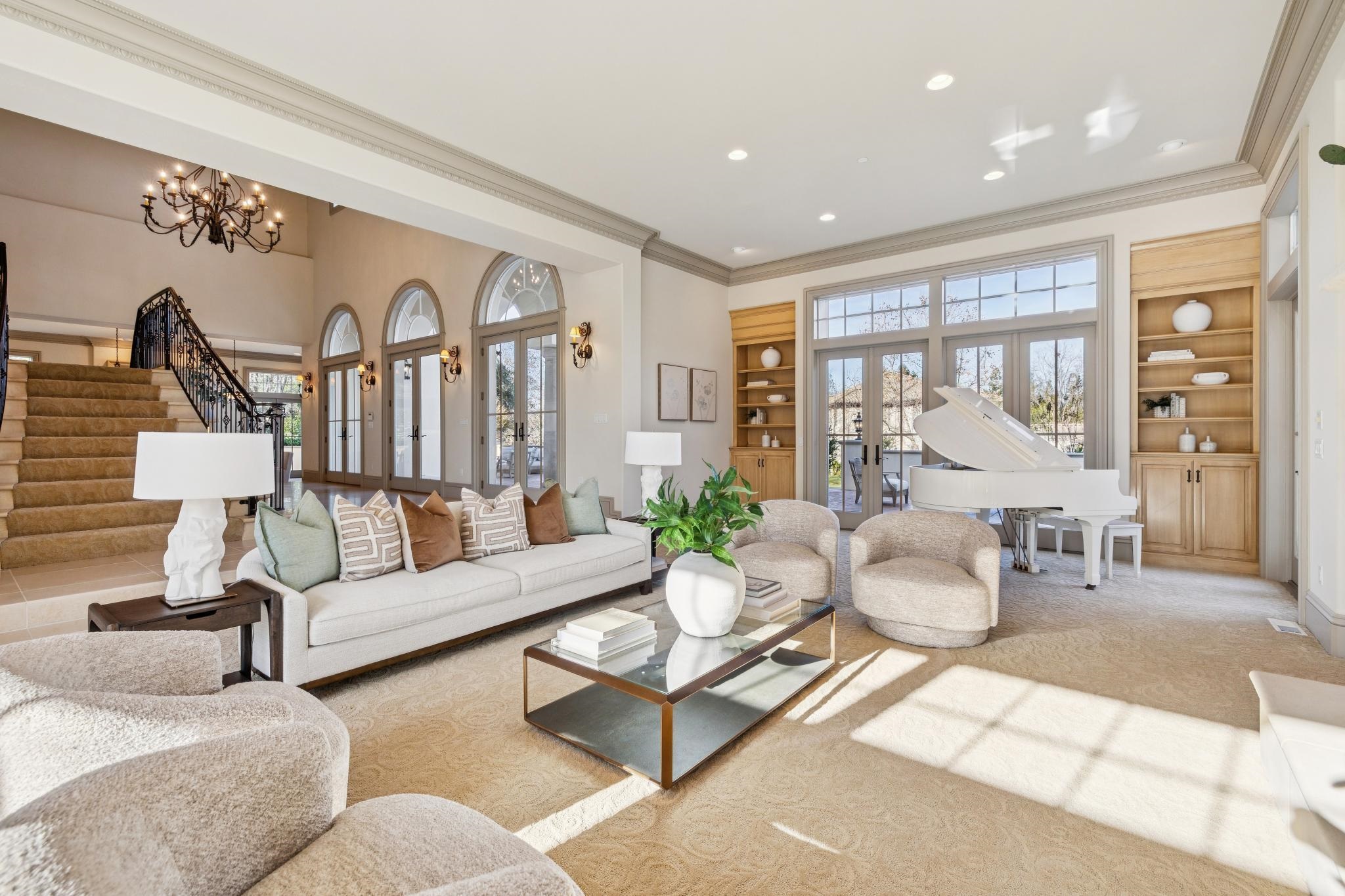 Detail Gallery Image 11 of 60 For 1398 Piemonte Dr, Pleasanton,  CA 94566 - 5 Beds | 6/1 Baths