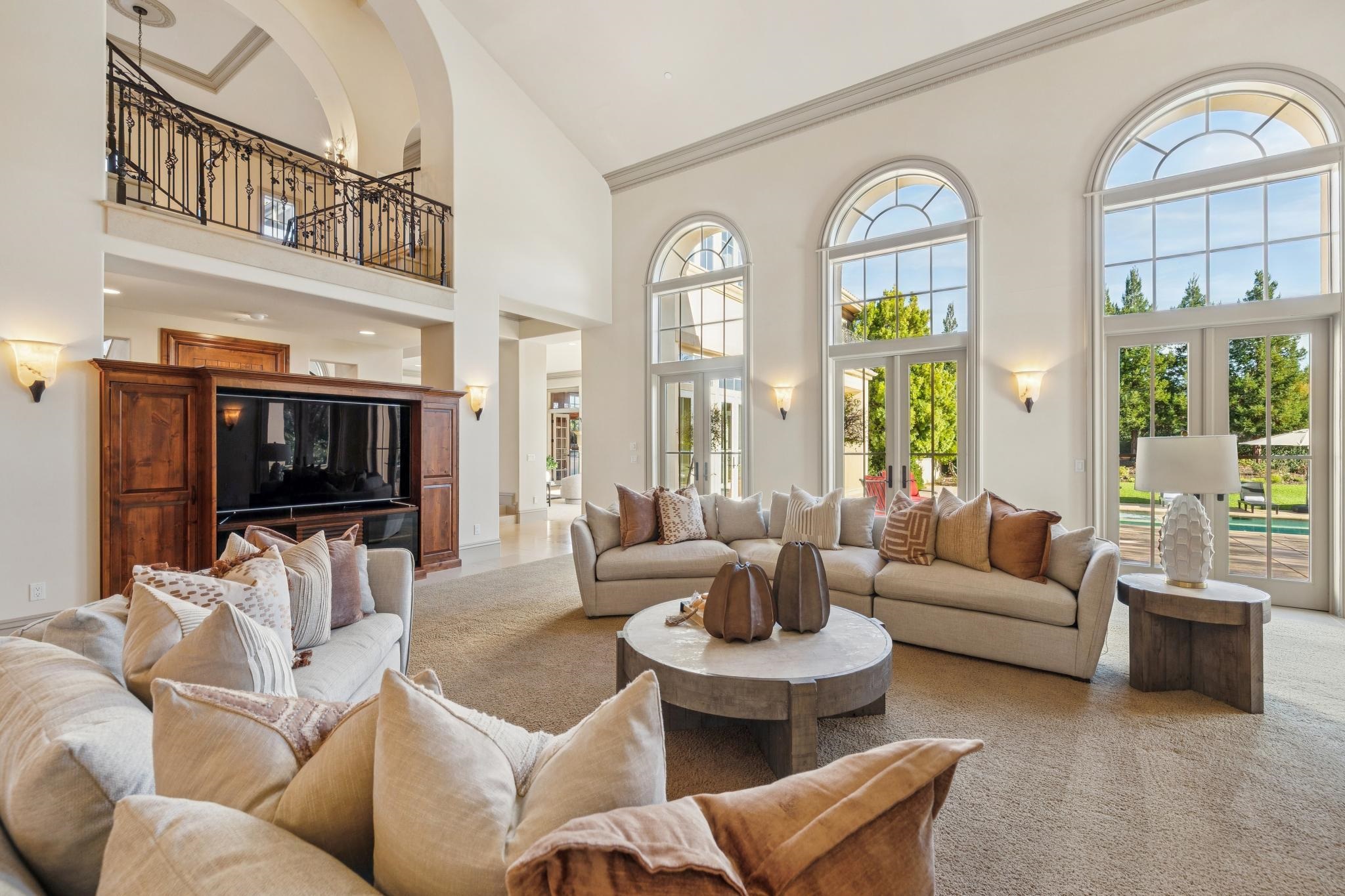 Detail Gallery Image 26 of 60 For 1398 Piemonte Dr, Pleasanton,  CA 94566 - 5 Beds | 6/1 Baths