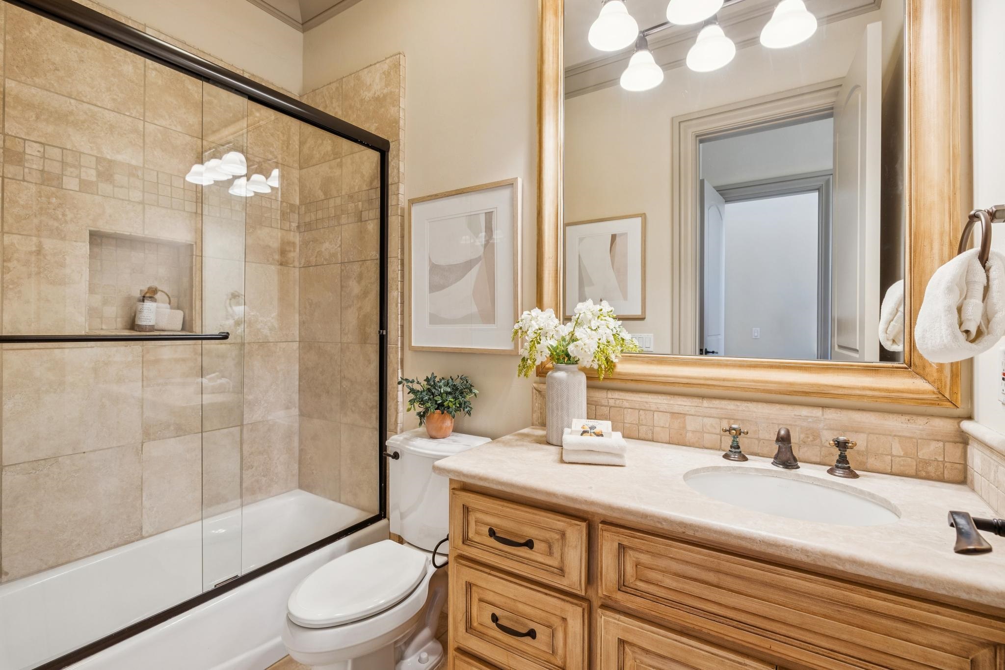 Detail Gallery Image 33 of 60 For 1398 Piemonte Dr, Pleasanton,  CA 94566 - 5 Beds | 6/1 Baths