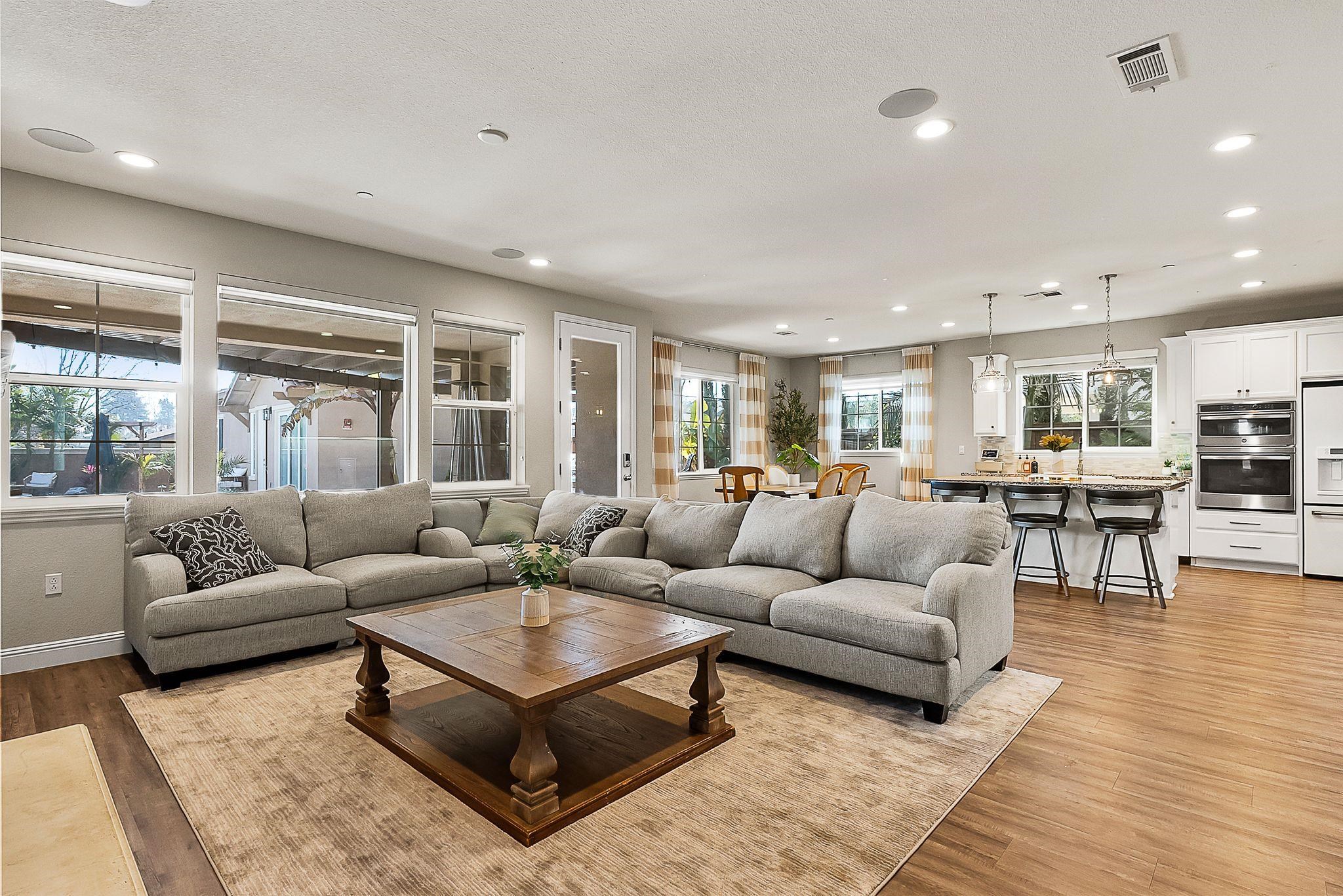 Detail Gallery Image 6 of 60 For 120 Catchings Ct, Brentwood,  CA 94513 - 5 Beds | 4/1 Baths