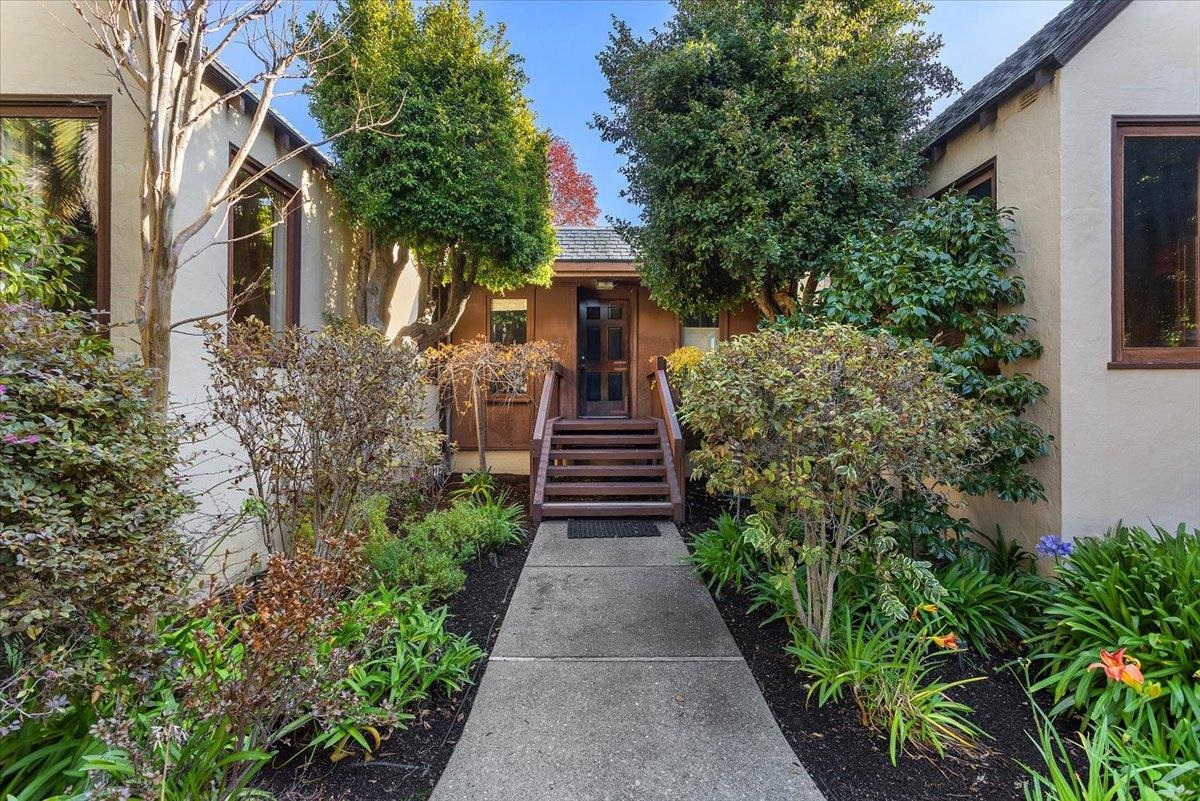 Detail Gallery Image 22 of 37 For 2702 Dana St, Berkeley,  CA 94705 - – Beds | – Baths