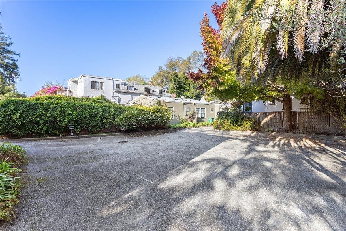 Detail Gallery Image 23 of 37 For 2702 Dana St, Berkeley,  CA 94705 - – Beds | – Baths