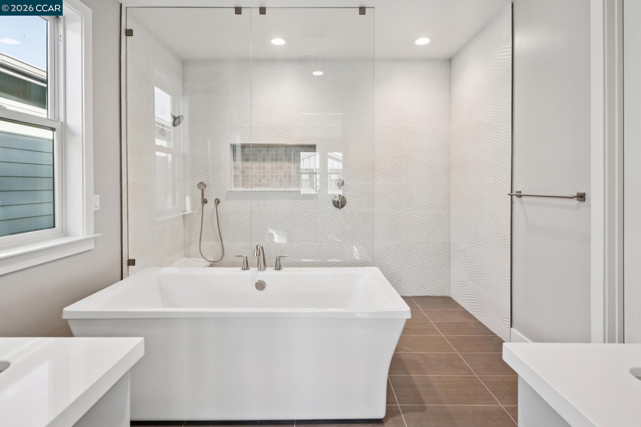 Detail Gallery Image 6 of 7 For 263 Haleena Place, Walnut Creek,  CA 94596 - 4 Beds | 3/1 Baths