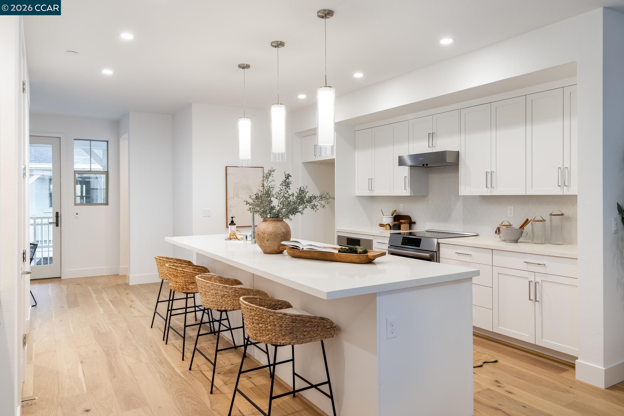 Photo #12: 41120645 Listing: Photo #12