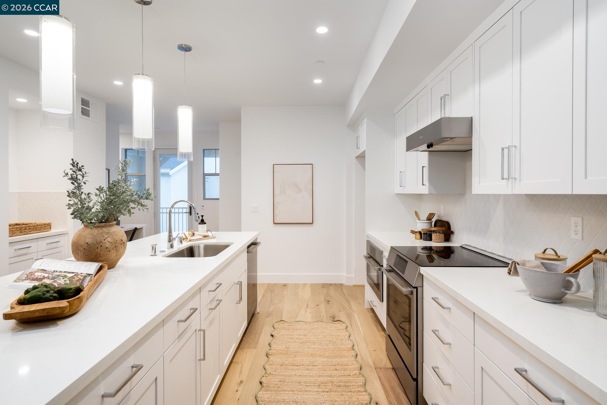 Photo #13: 41120645 Listing: Photo #13