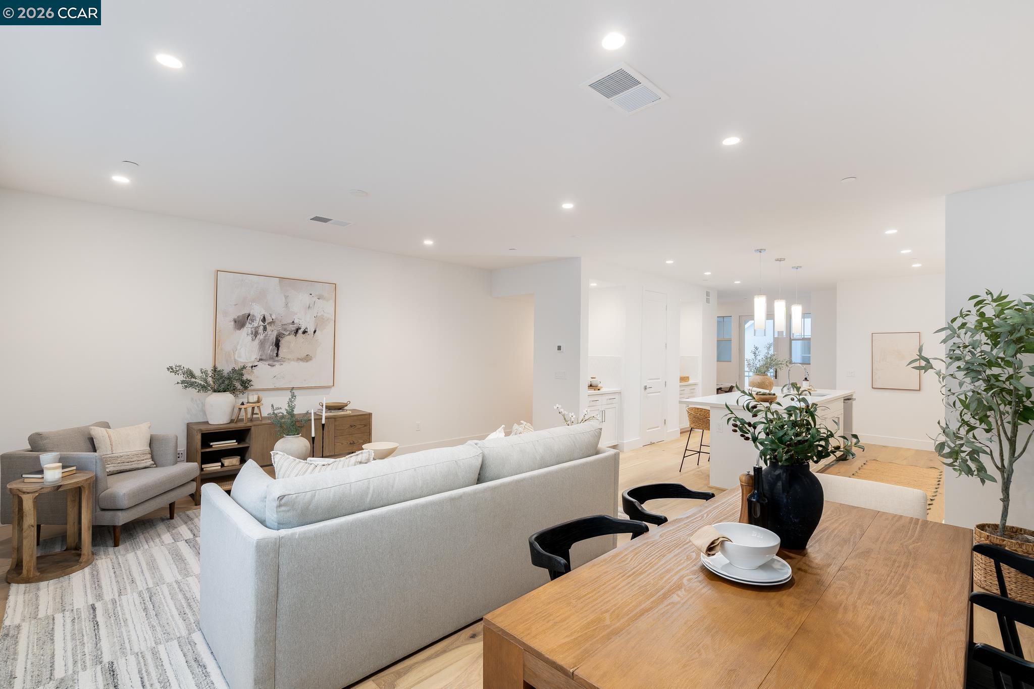 Photo #10: 41120645 Listing: Photo #10