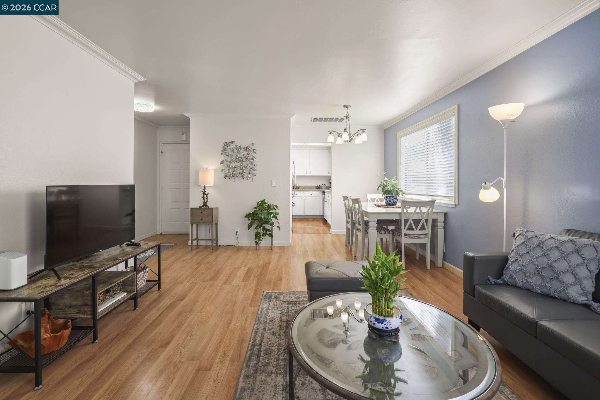 Detail Gallery Image 5 of 20 For 641 Chadwick Lane, Bay Point,  CA 94565 - 2 Beds | 2 Baths