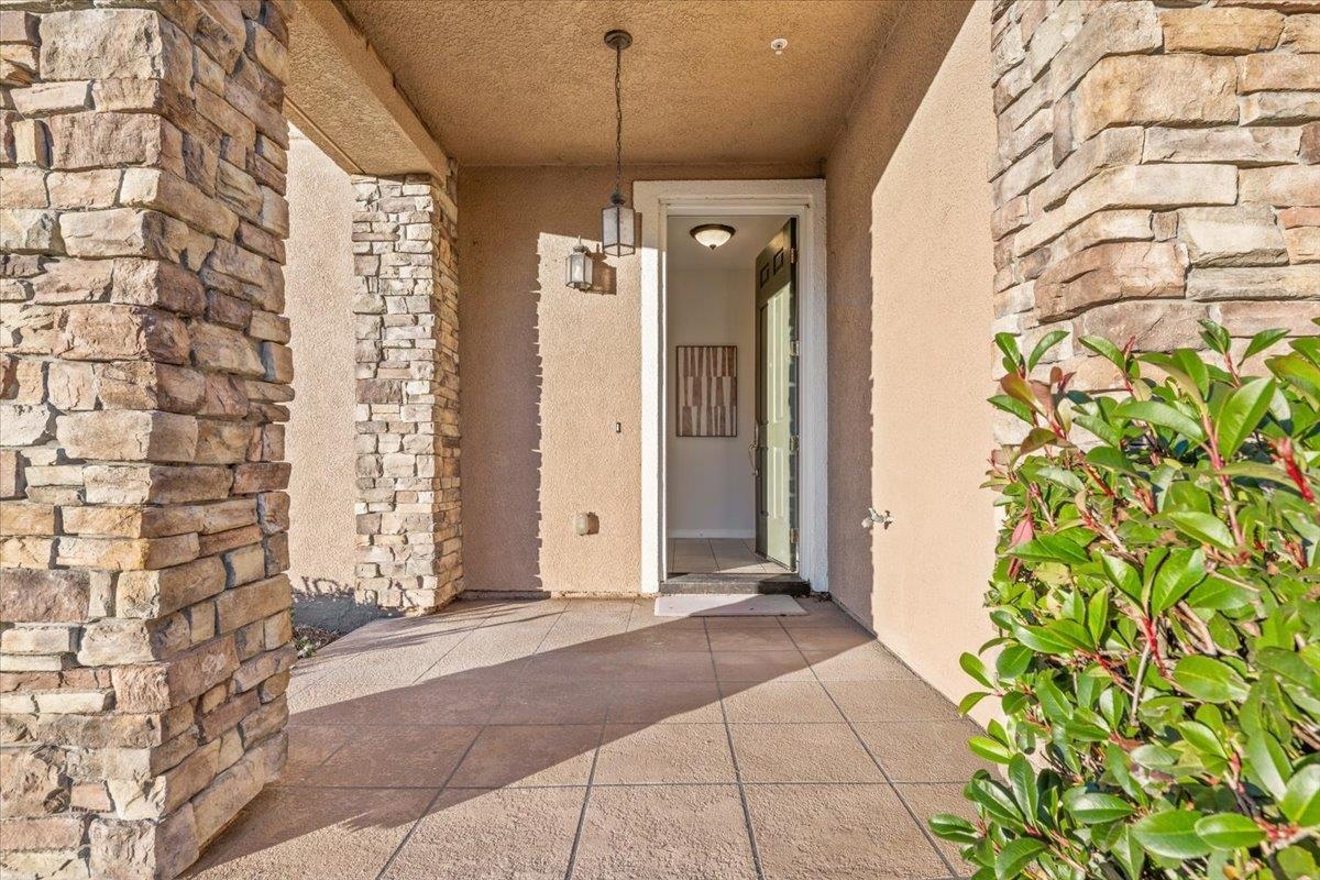 Photo #3: 41120662 Listing: Photo #3