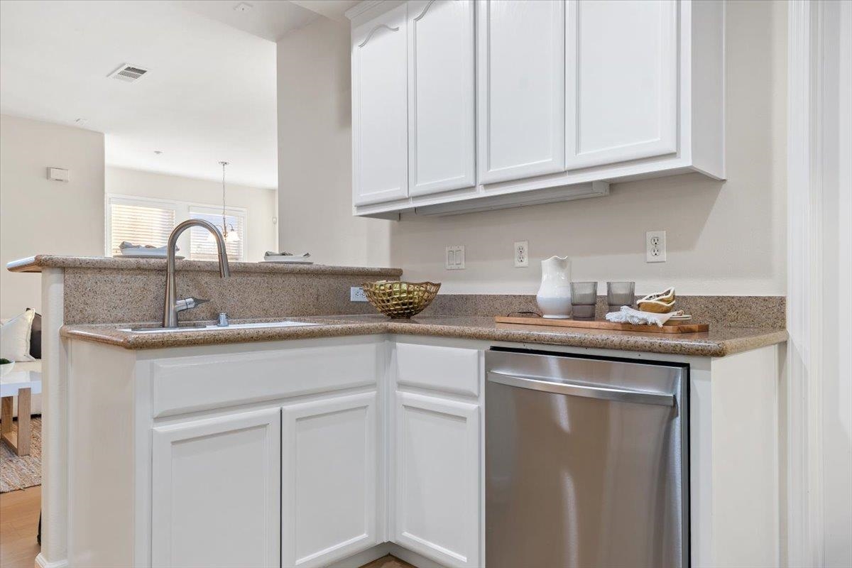 Photo #31: 41120662 Listing: Photo #31