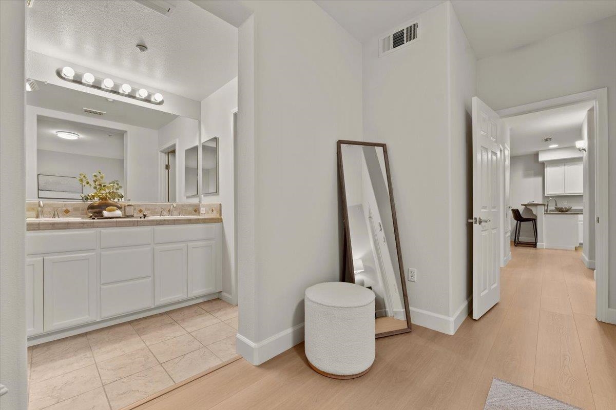 Photo #48: 41120662 Listing: Photo #48