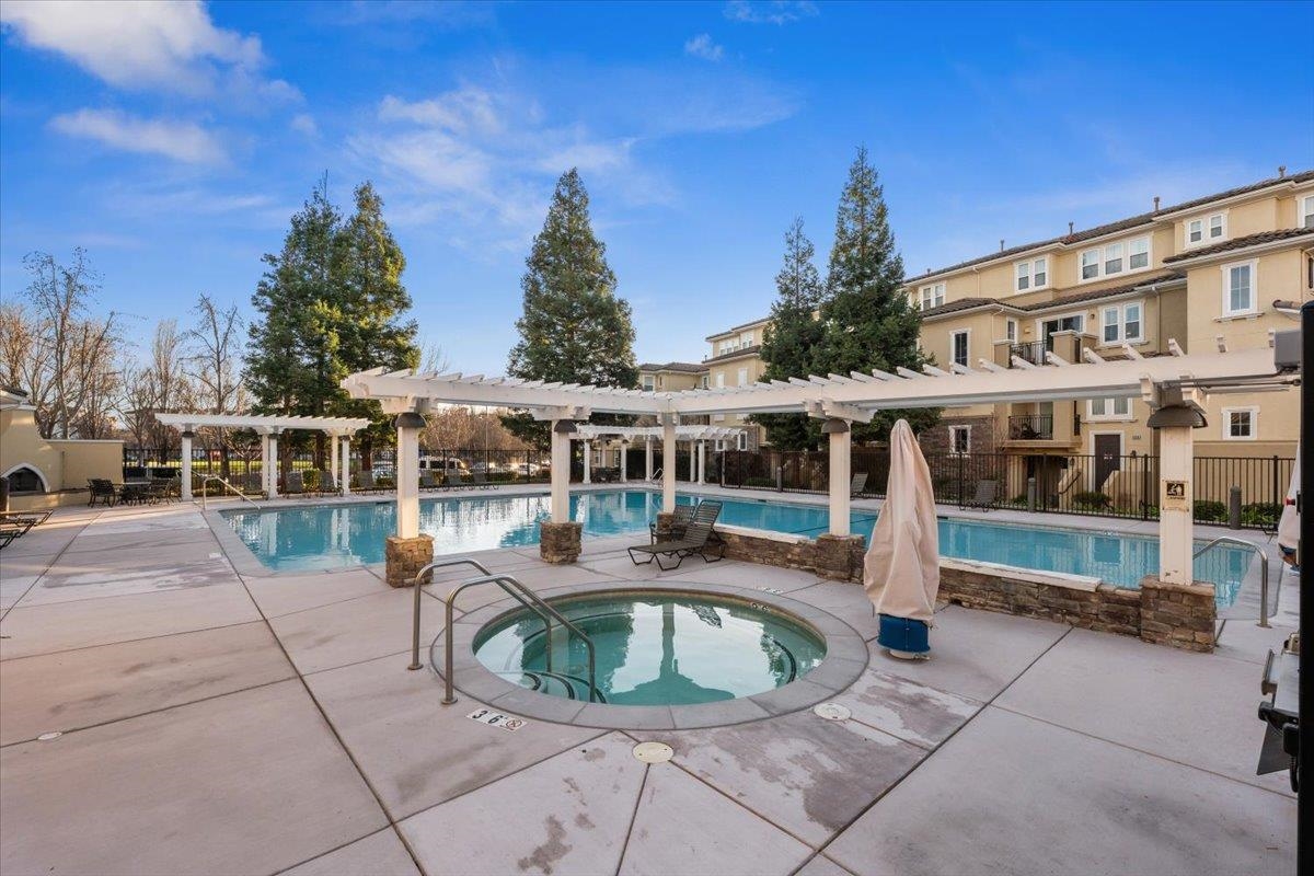 Photo #55: 41120662 Listing: Photo #55