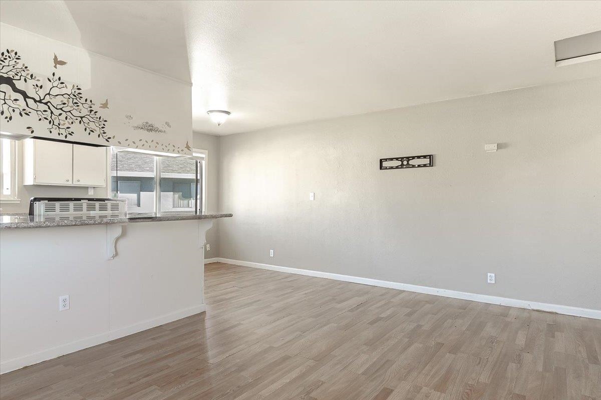 Detail Gallery Image 6 of 16 For 4459 La Cresta Way #4,  Stockton,  CA 95207 - 2 Beds | 1 Baths