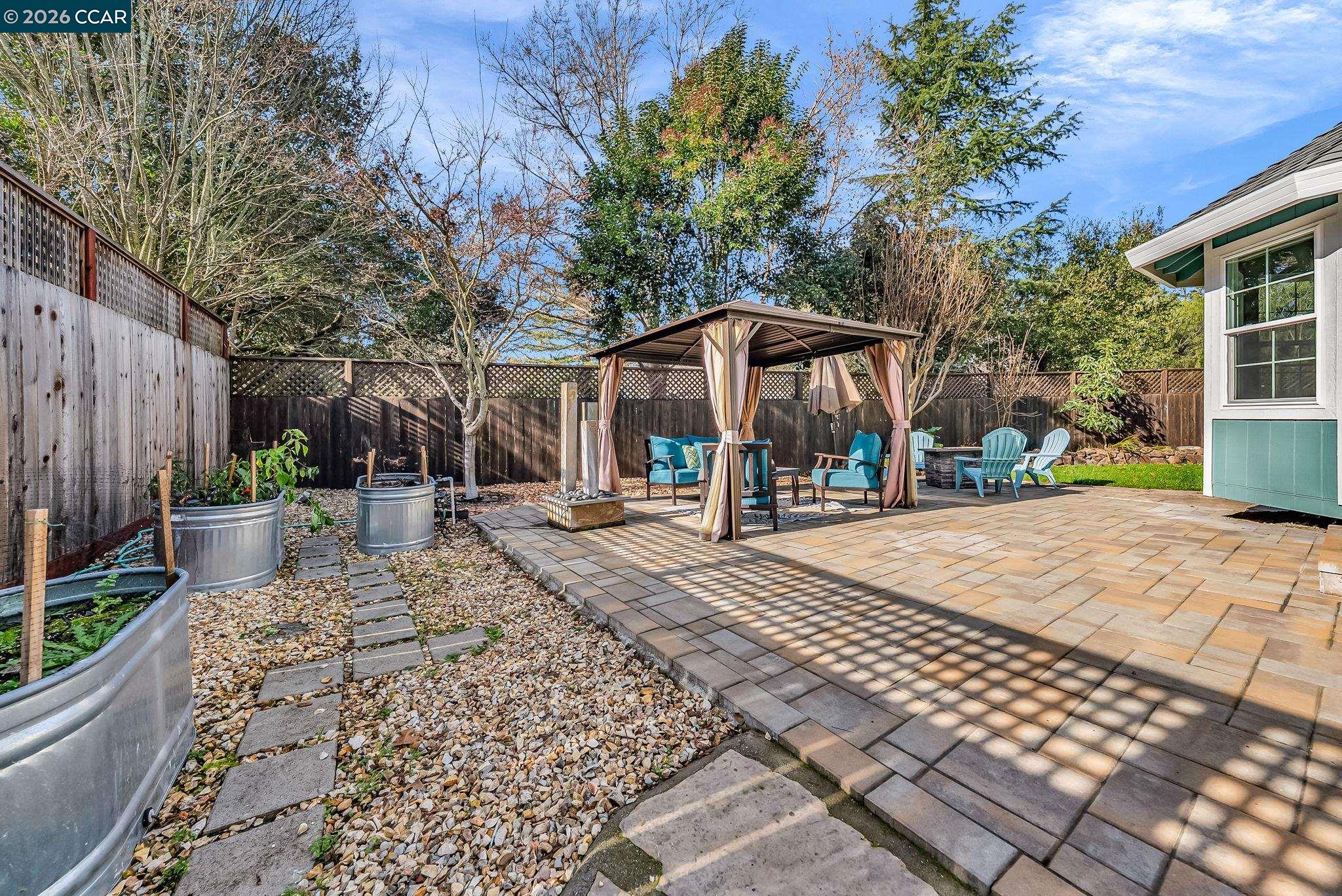 Detail Gallery Image 49 of 60 For 1169 Cox St, Sonoma,  CA 95476 - 4 Beds | 3 Baths