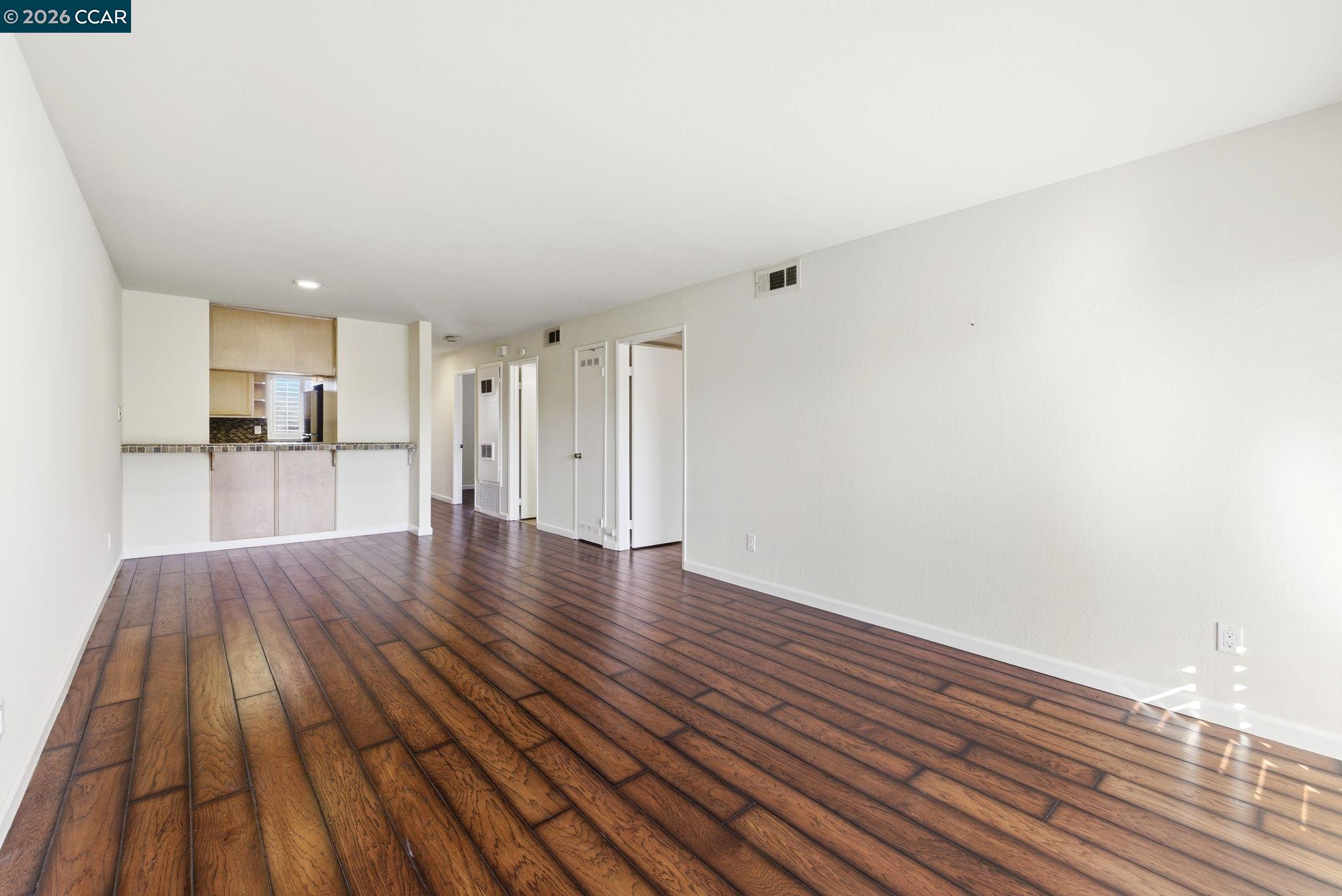 Photo #13: 41120671 Listing: Photo #13