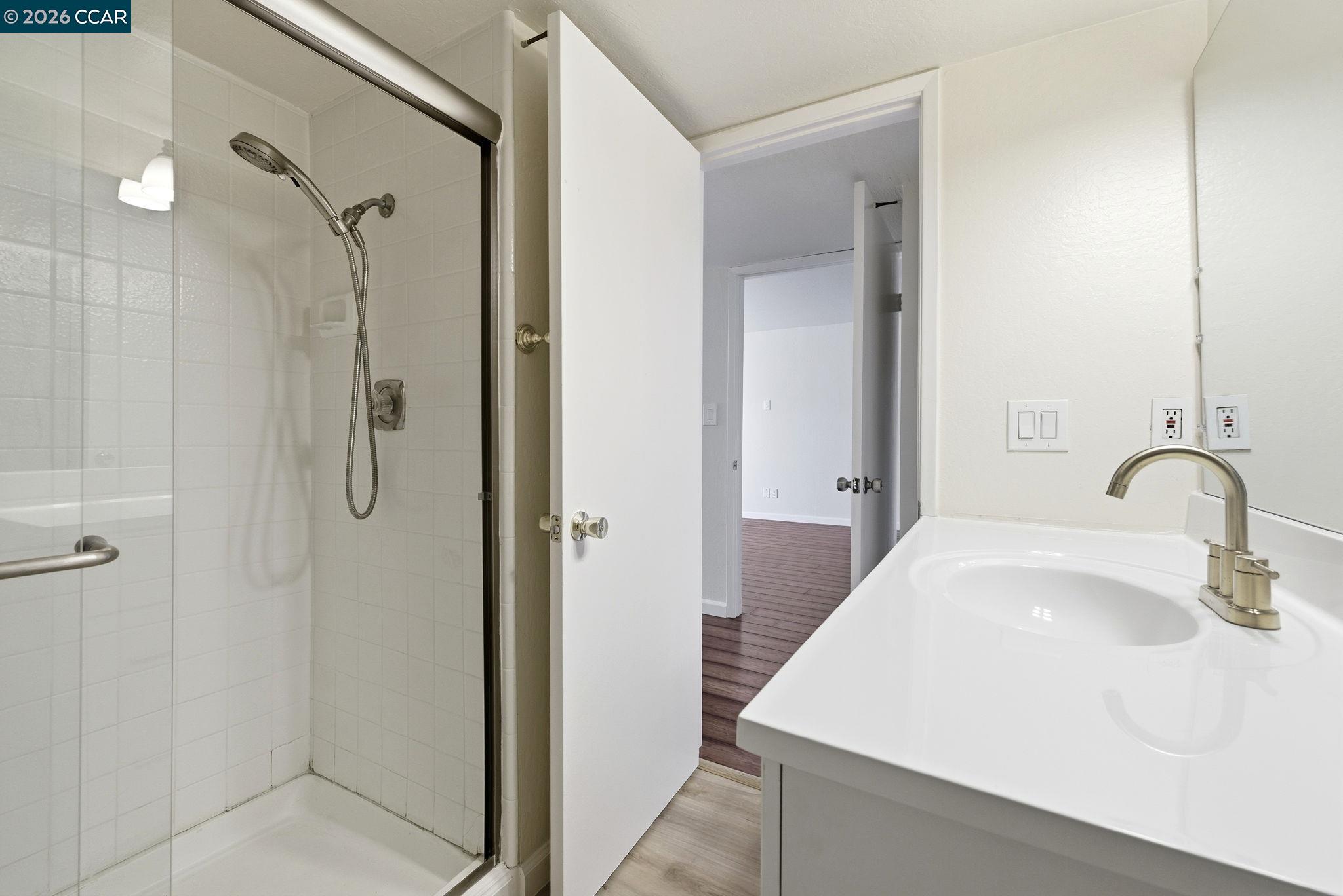 Photo #25: 41120671 Listing: Photo #25