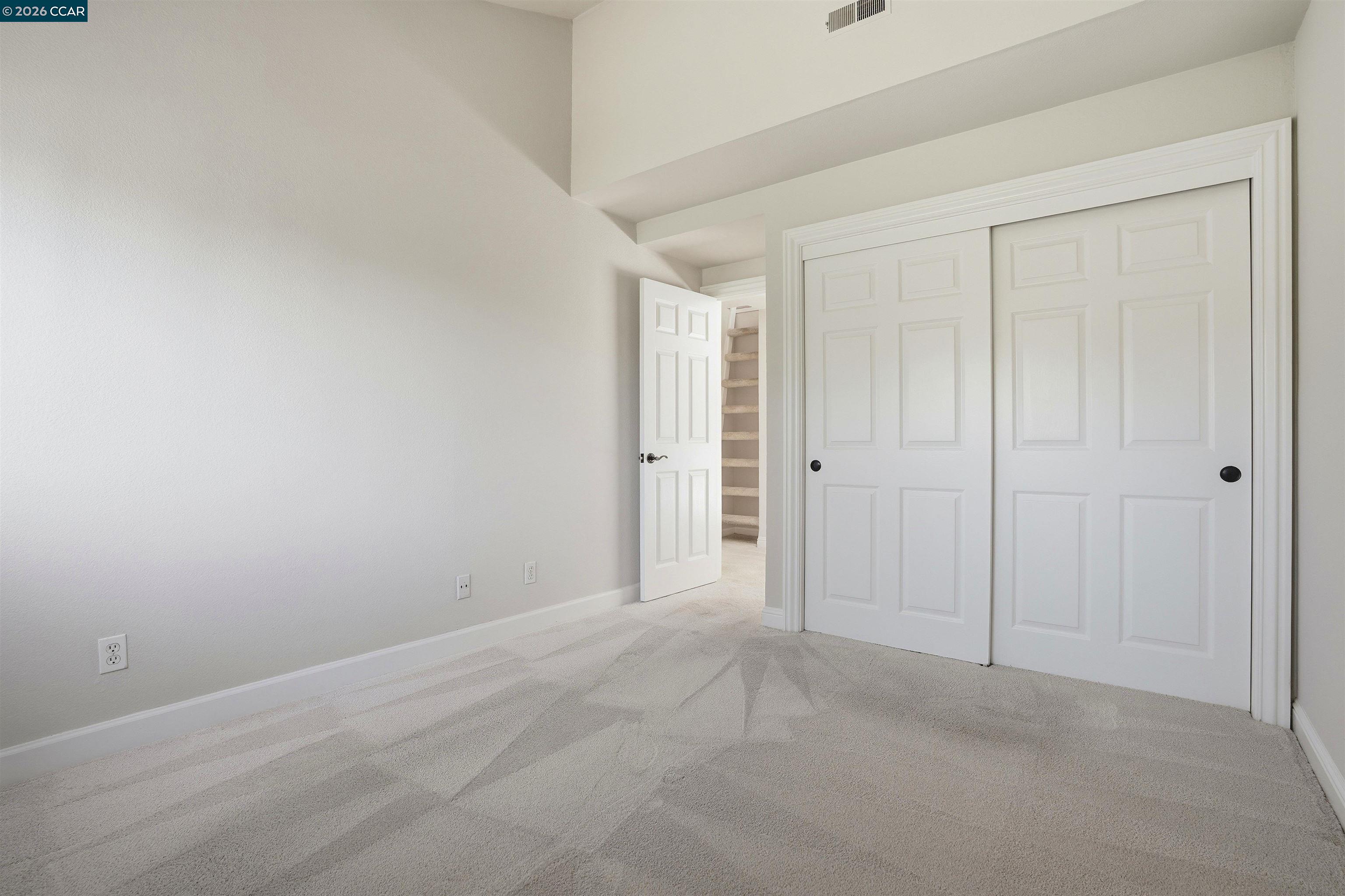 Detail Gallery Image 21 of 32 For 824 Cedar St #B,  Redwood City,  CA 94063 - 2 Beds | 1/1 Baths