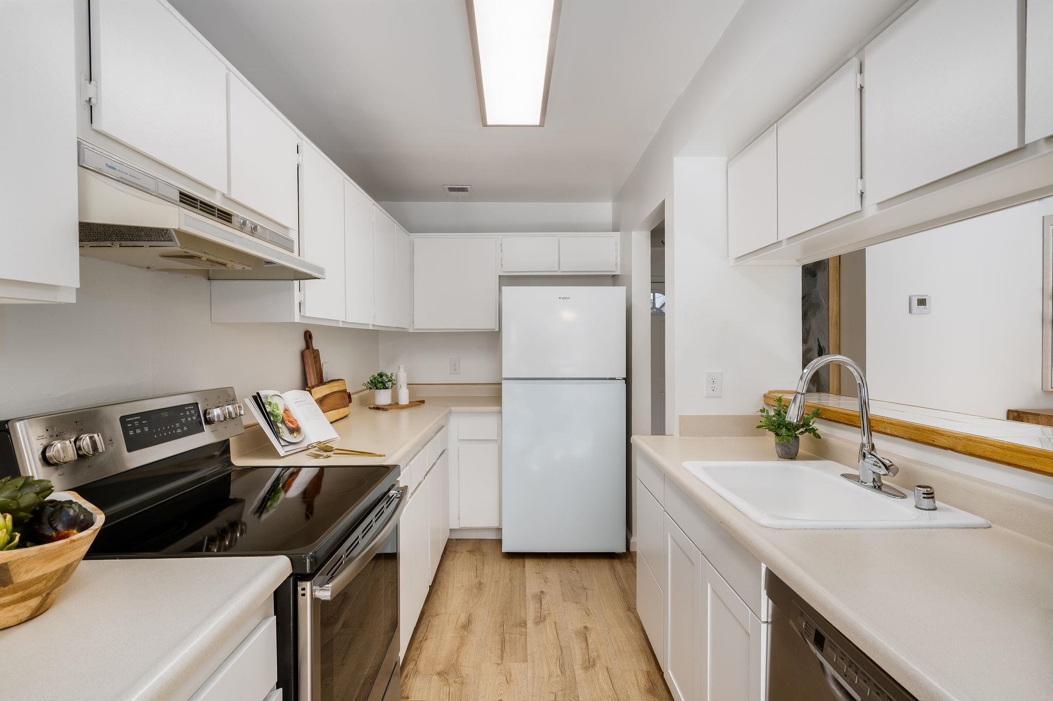 Detail Gallery Image 13 of 38 For 218 Ashley Cir, Danville,  CA 94526 - 2 Beds | 2 Baths