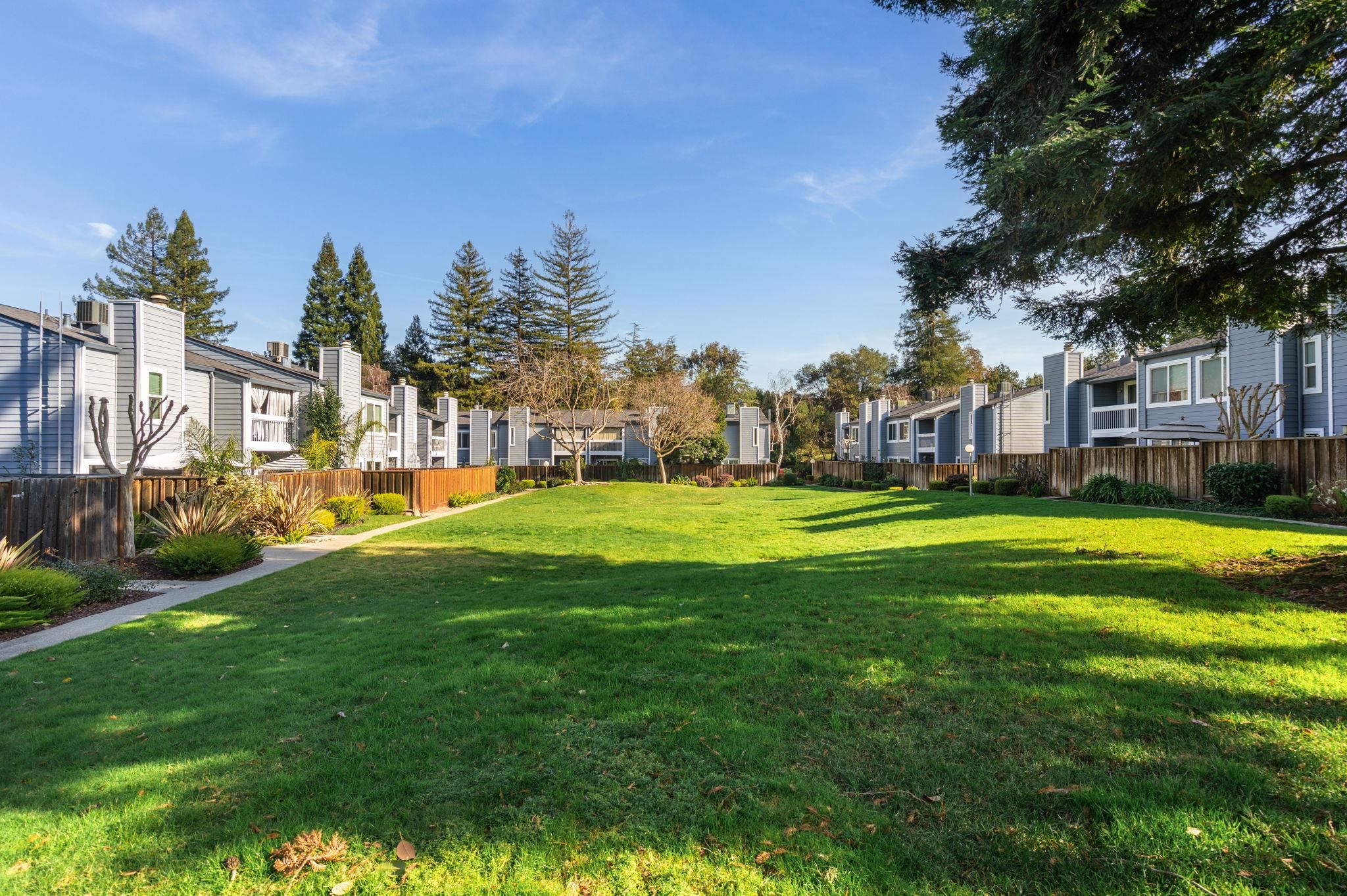 Detail Gallery Image 35 of 38 For 218 Ashley Cir, Danville,  CA 94526 - 2 Beds | 2 Baths