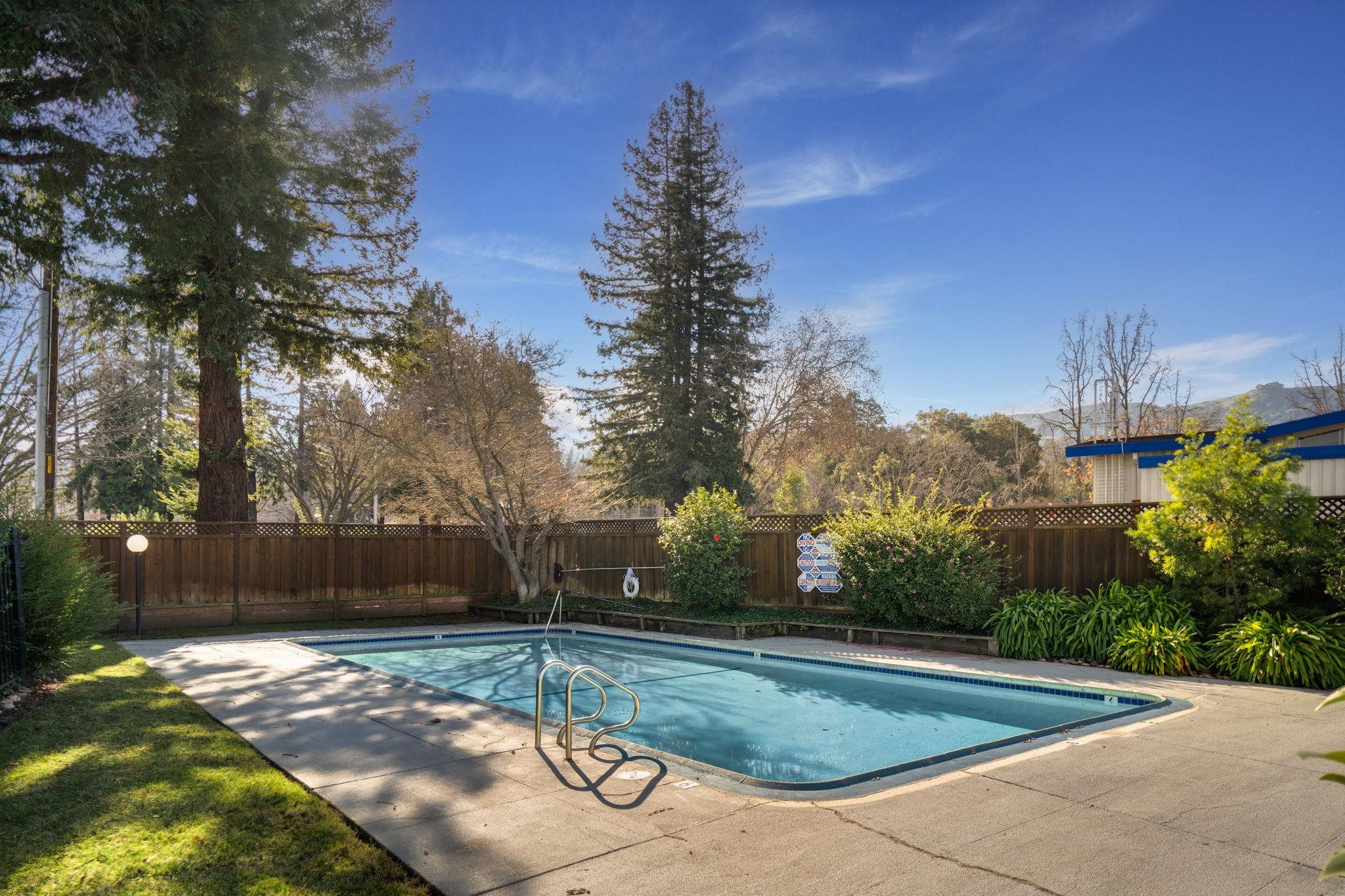 Detail Gallery Image 36 of 38 For 218 Ashley Cir, Danville,  CA 94526 - 2 Beds | 2 Baths