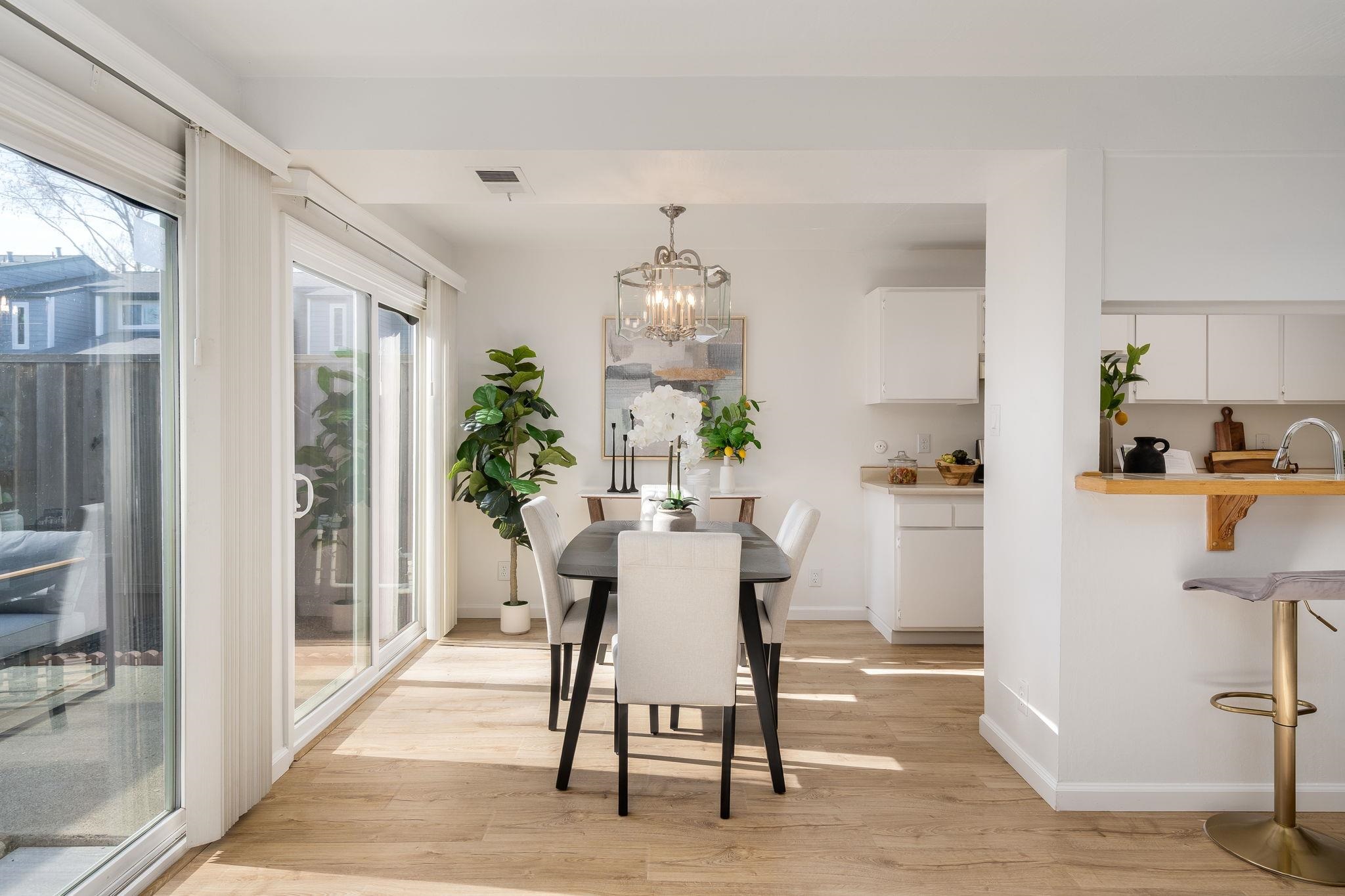 Detail Gallery Image 7 of 38 For 218 Ashley Cir, Danville,  CA 94526 - 2 Beds | 2 Baths