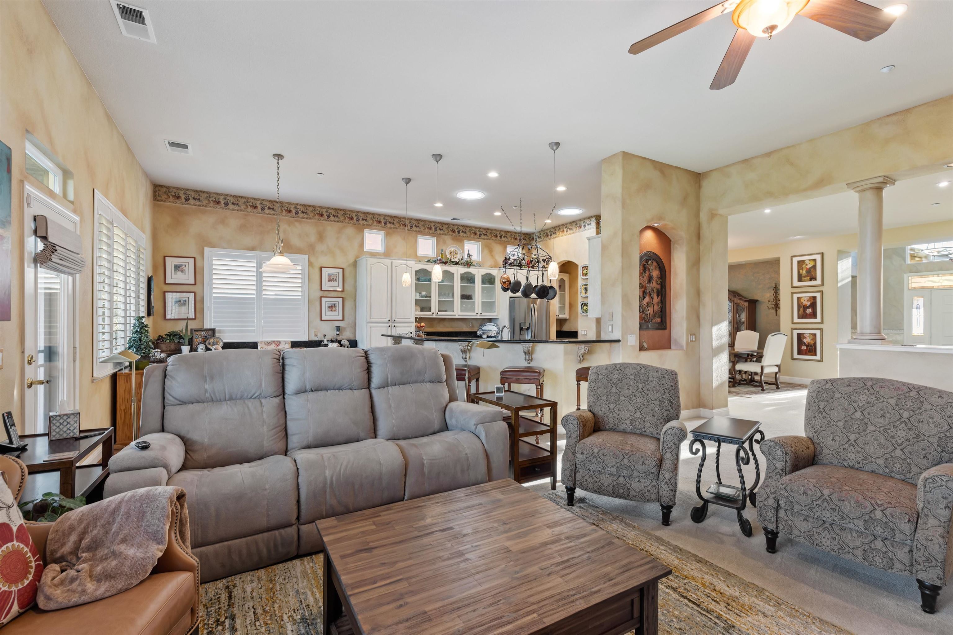 Detail Gallery Image 14 of 59 For 1062 Bountiful Way, Brentwood,  CA 94513 - 2 Beds | 2/1 Baths