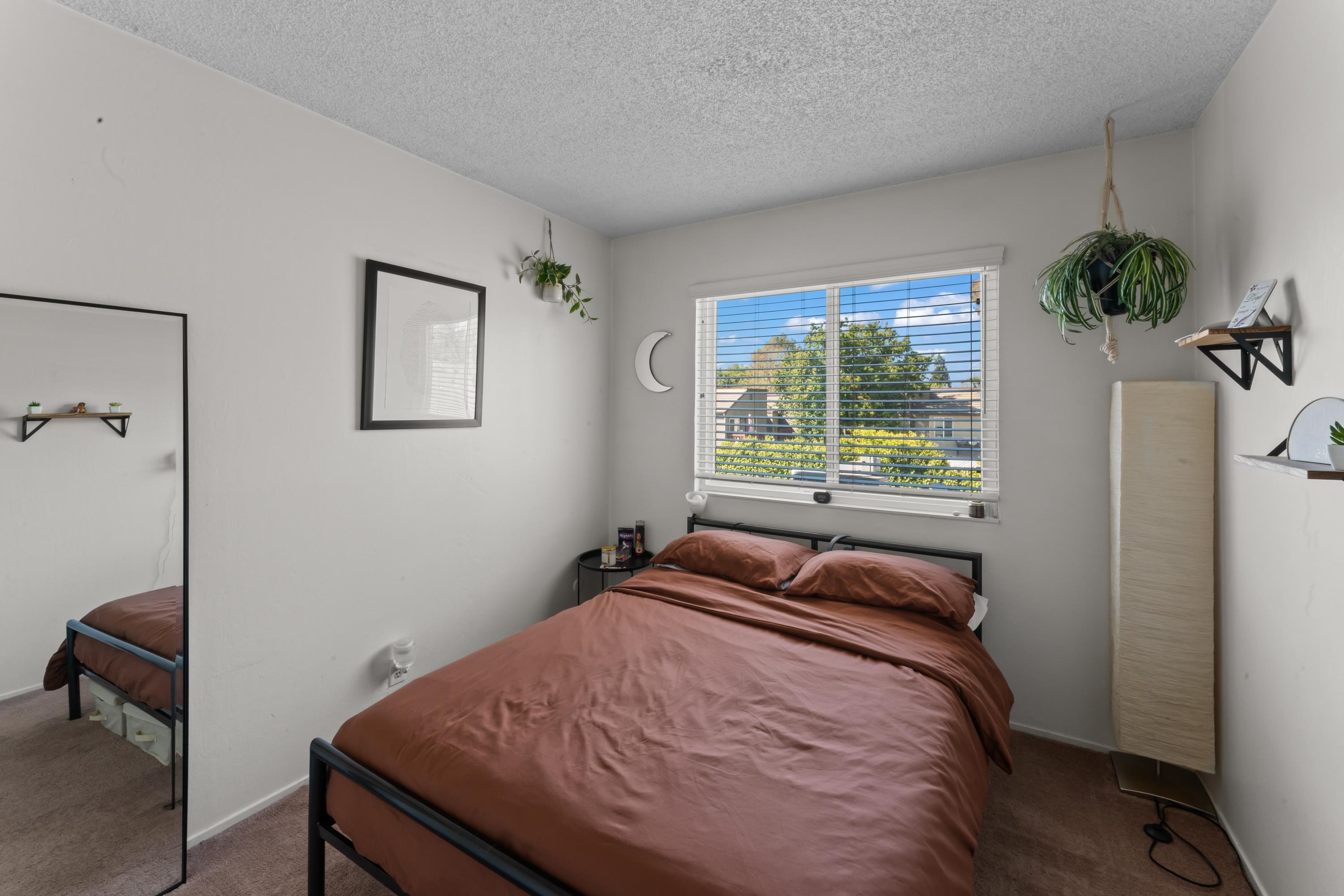 Detail Gallery Image 17 of 25 For 2504 Bishop Ln, Antioch,  CA 94509 - 3 Beds | 1/1 Baths