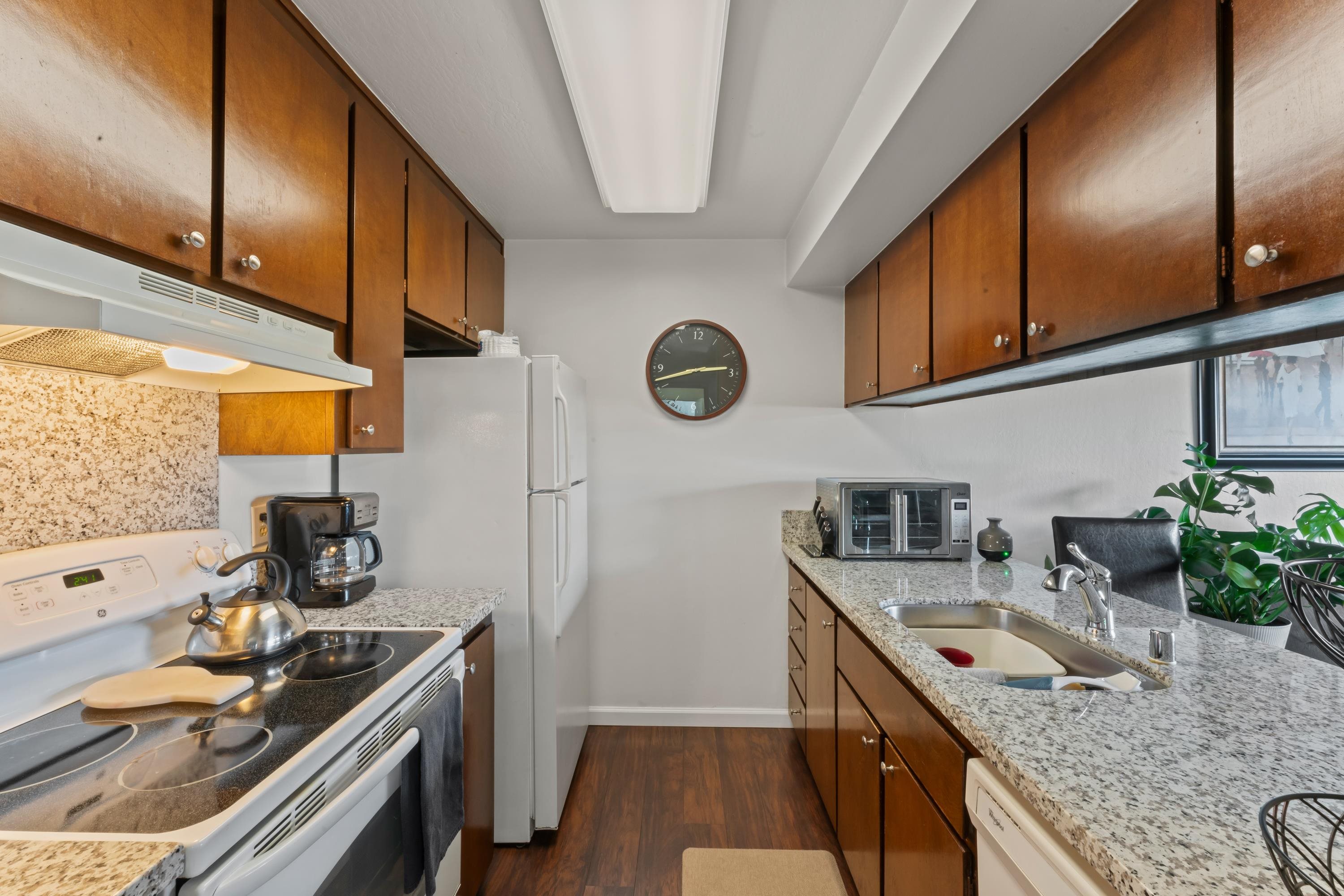 Detail Gallery Image 5 of 25 For 2504 Bishop Ln, Antioch,  CA 94509 - 3 Beds | 1/1 Baths