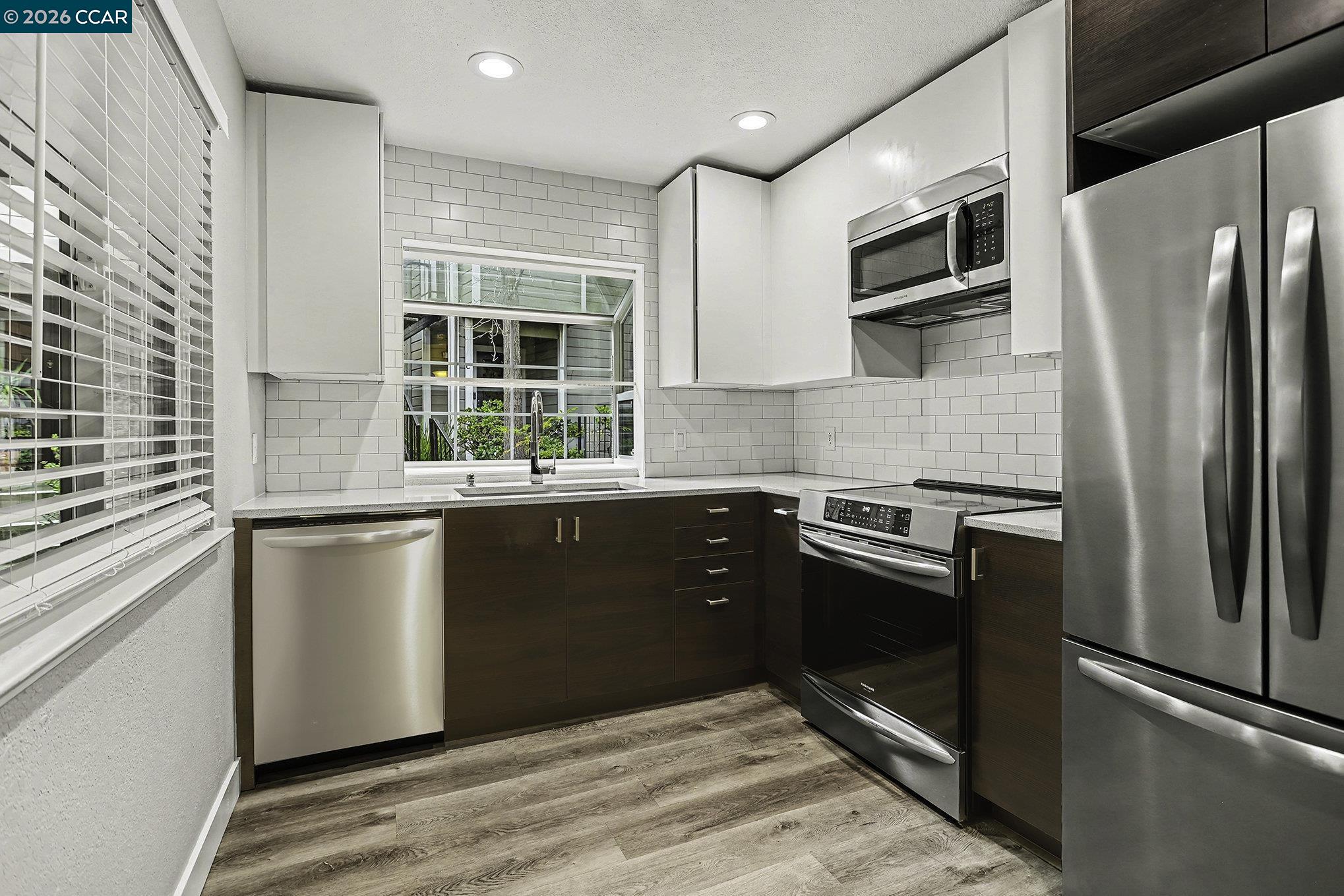 Photo #9: 41120683 Listing: Photo #9