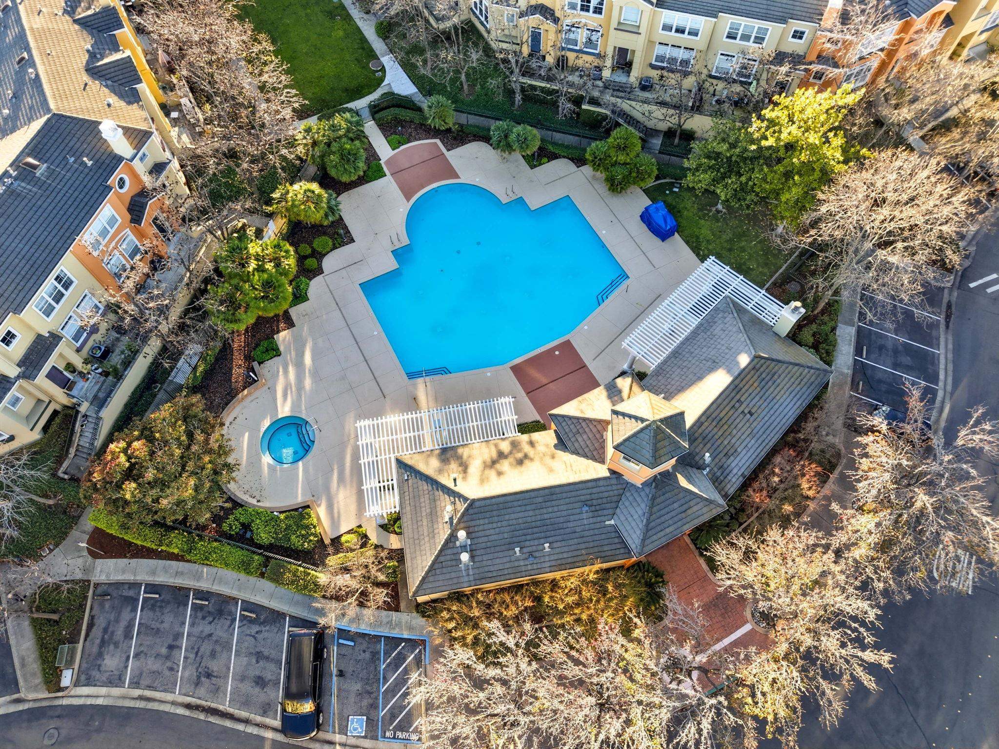 Detail Gallery Image 26 of 28 For 3622 Fitzsimmons Cmn, Fremont,  CA 94538 - 3 Beds | 2/1 Baths