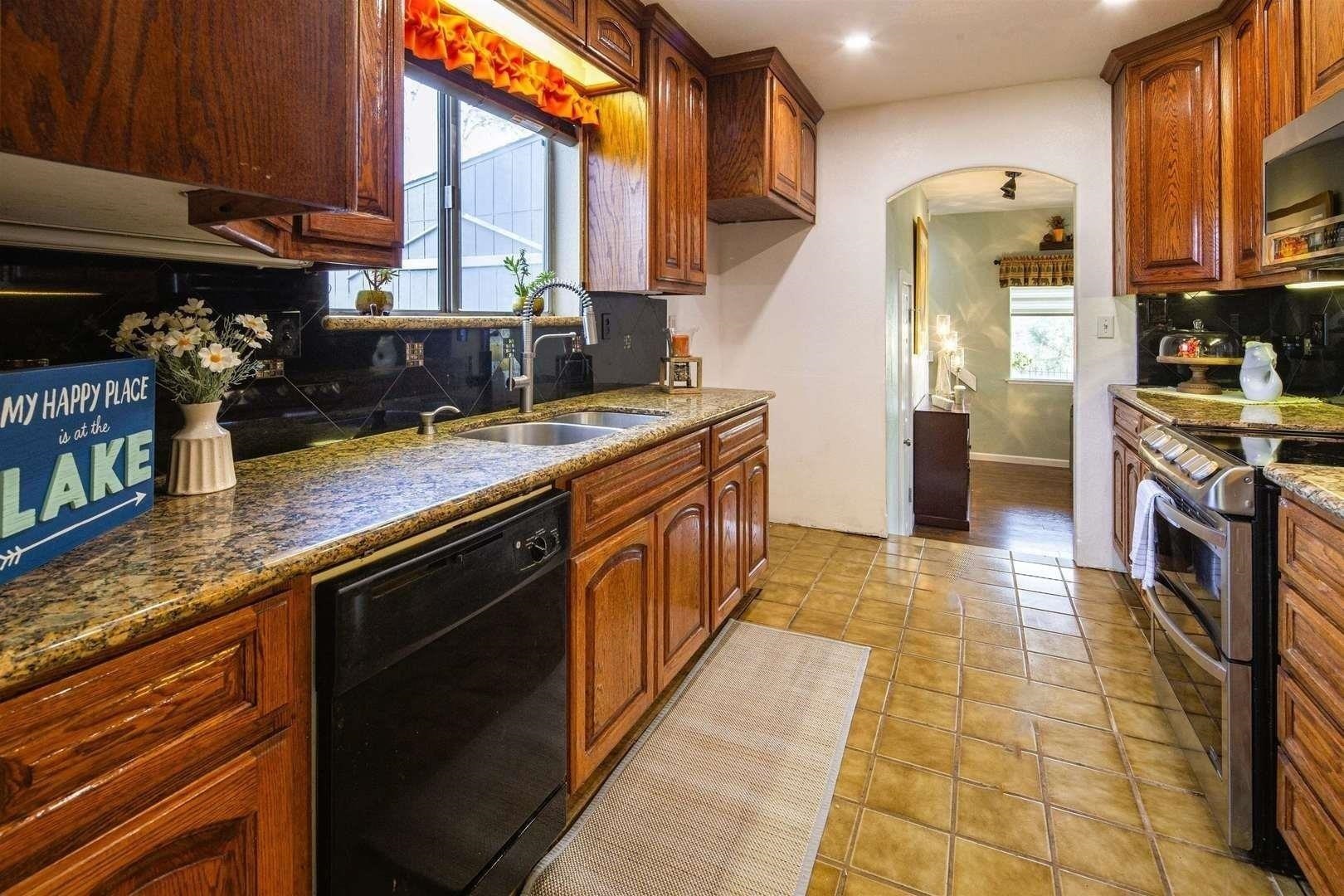 Detail Gallery Image 20 of 60 For 5887 Enramada Dr, La Grange,  CA 95329 - 3 Beds | 2/1 Baths