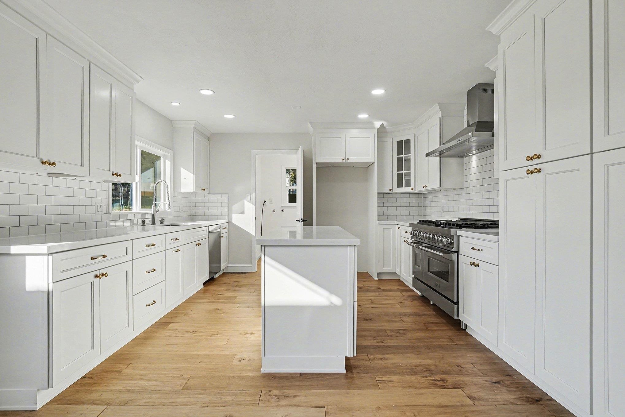 Detail Gallery Image 13 of 36 For 2921 Anderson Ln, Brentwood,  CA 94513 - 3 Beds | 2/1 Baths