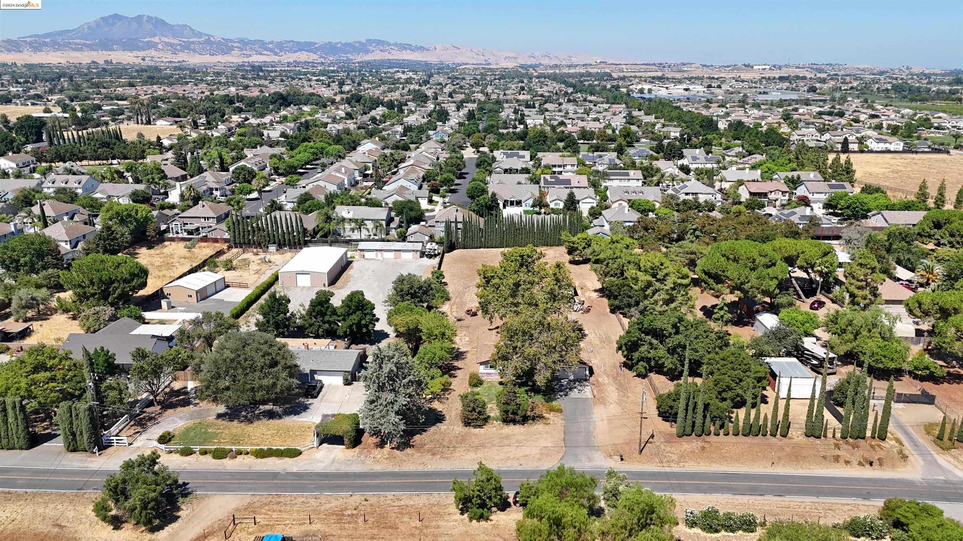 Detail Gallery Image 35 of 36 For 2921 Anderson Ln, Brentwood,  CA 94513 - 3 Beds | 2/1 Baths