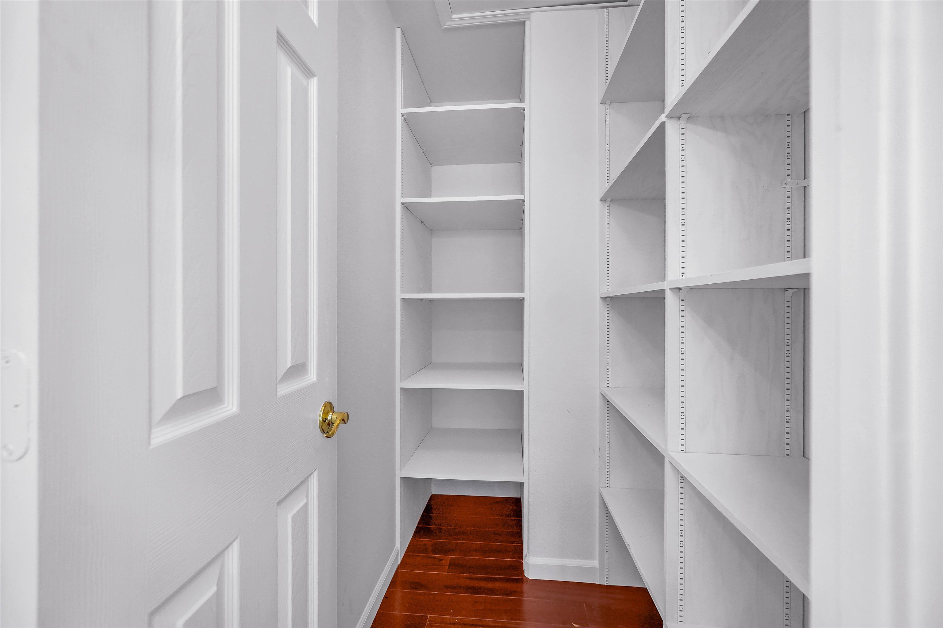 Detail Gallery Image 25 of 45 For 2863 Rubino Cir, San Jose,  CA 95125 - 4 Beds | 2 Baths