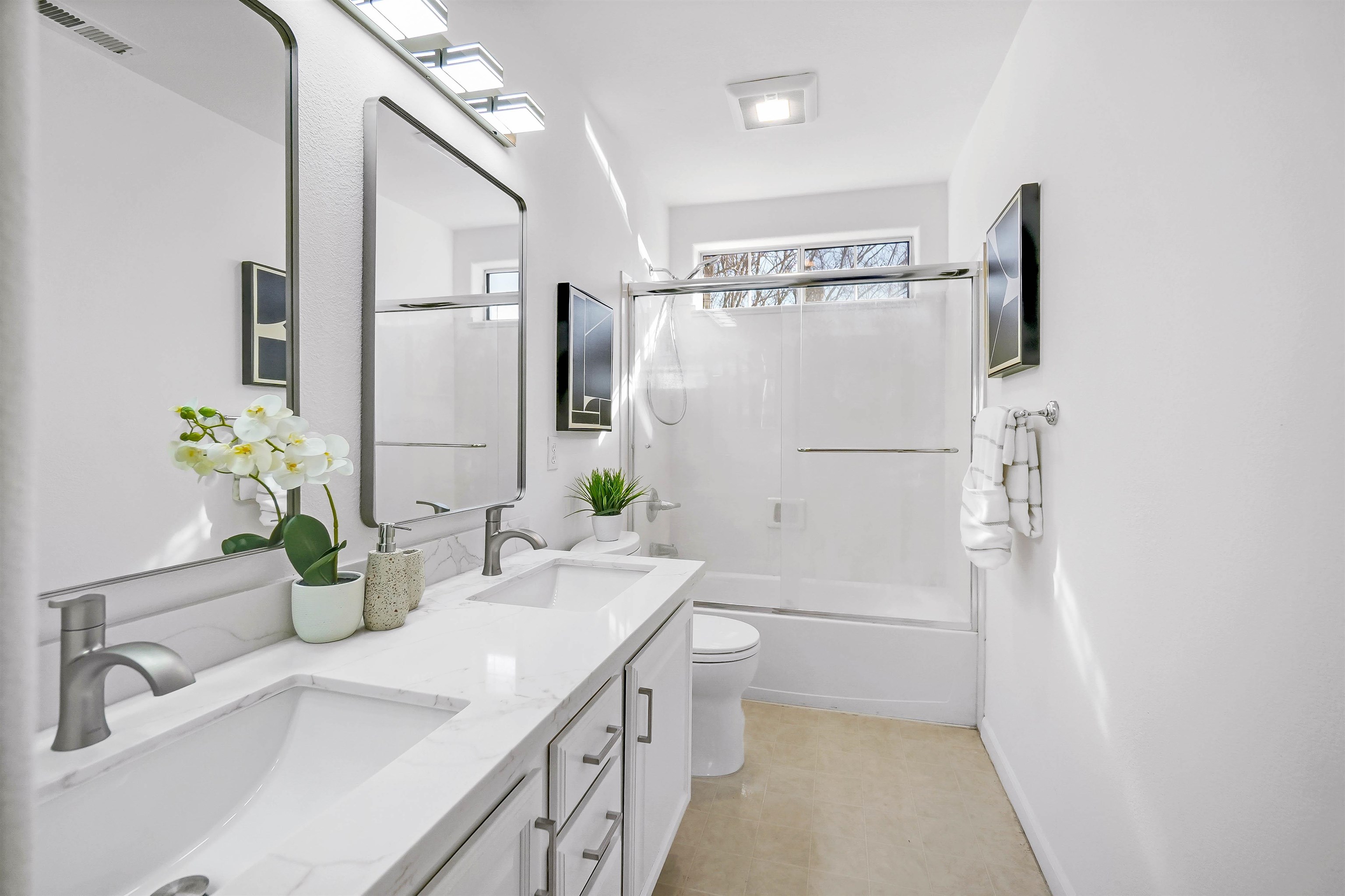 Detail Gallery Image 28 of 45 For 2863 Rubino Cir, San Jose,  CA 95125 - 4 Beds | 2 Baths