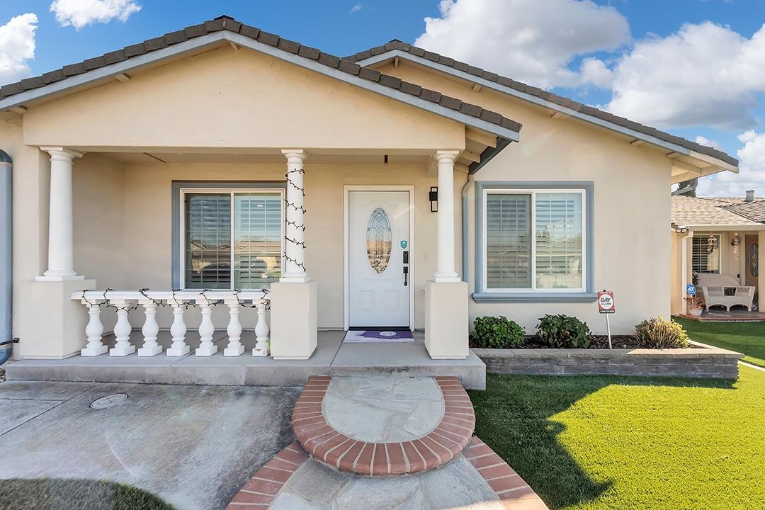 Detail Gallery Image 2 of 41 For 1790 Sageland Dr, San Jose,  CA 95131 - 4 Beds | 2 Baths