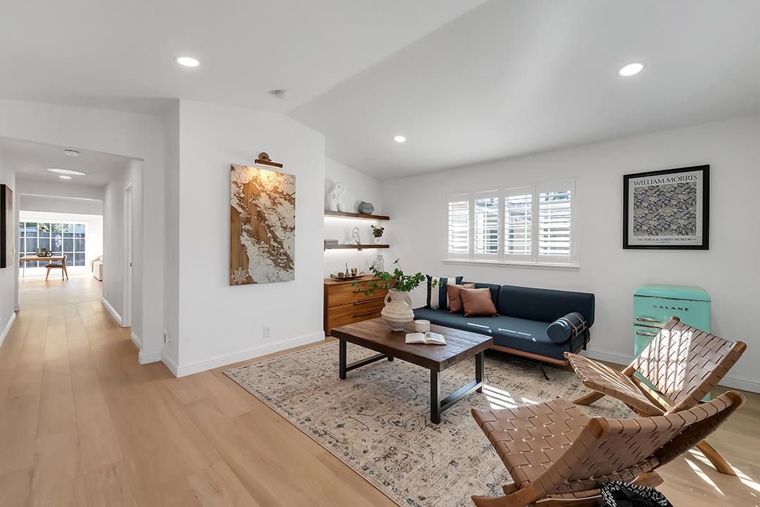 Detail Gallery Image 4 of 41 For 1790 Sageland Dr, San Jose,  CA 95131 - 4 Beds | 2 Baths