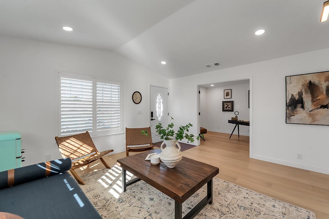 Detail Gallery Image 7 of 41 For 1790 Sageland Dr, San Jose,  CA 95131 - 4 Beds | 2 Baths