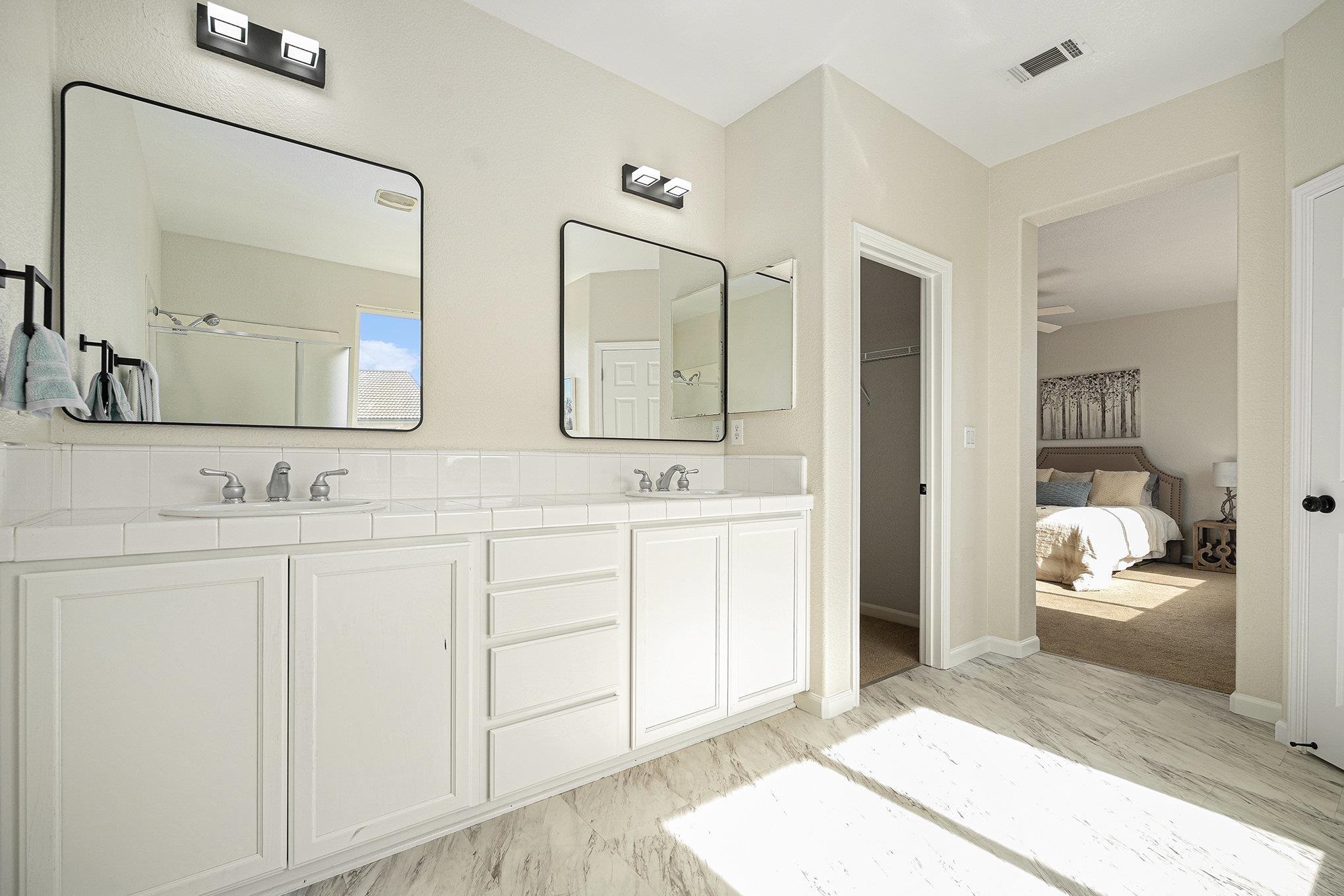 Detail Gallery Image 24 of 39 For 1109 Donatello Way, Oakley,  CA 94561 - 5 Beds | 3 Baths