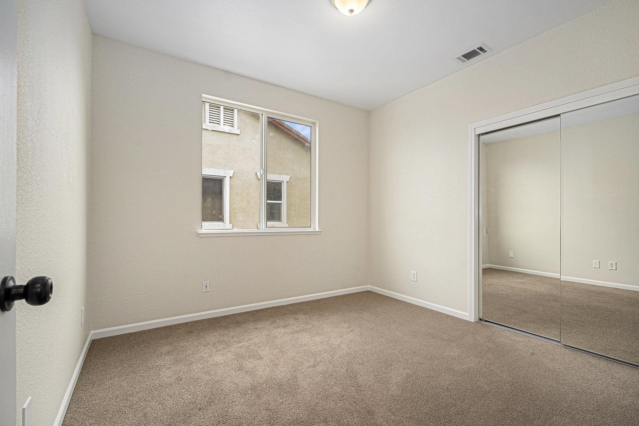 Detail Gallery Image 29 of 39 For 1109 Donatello Way, Oakley,  CA 94561 - 5 Beds | 3 Baths