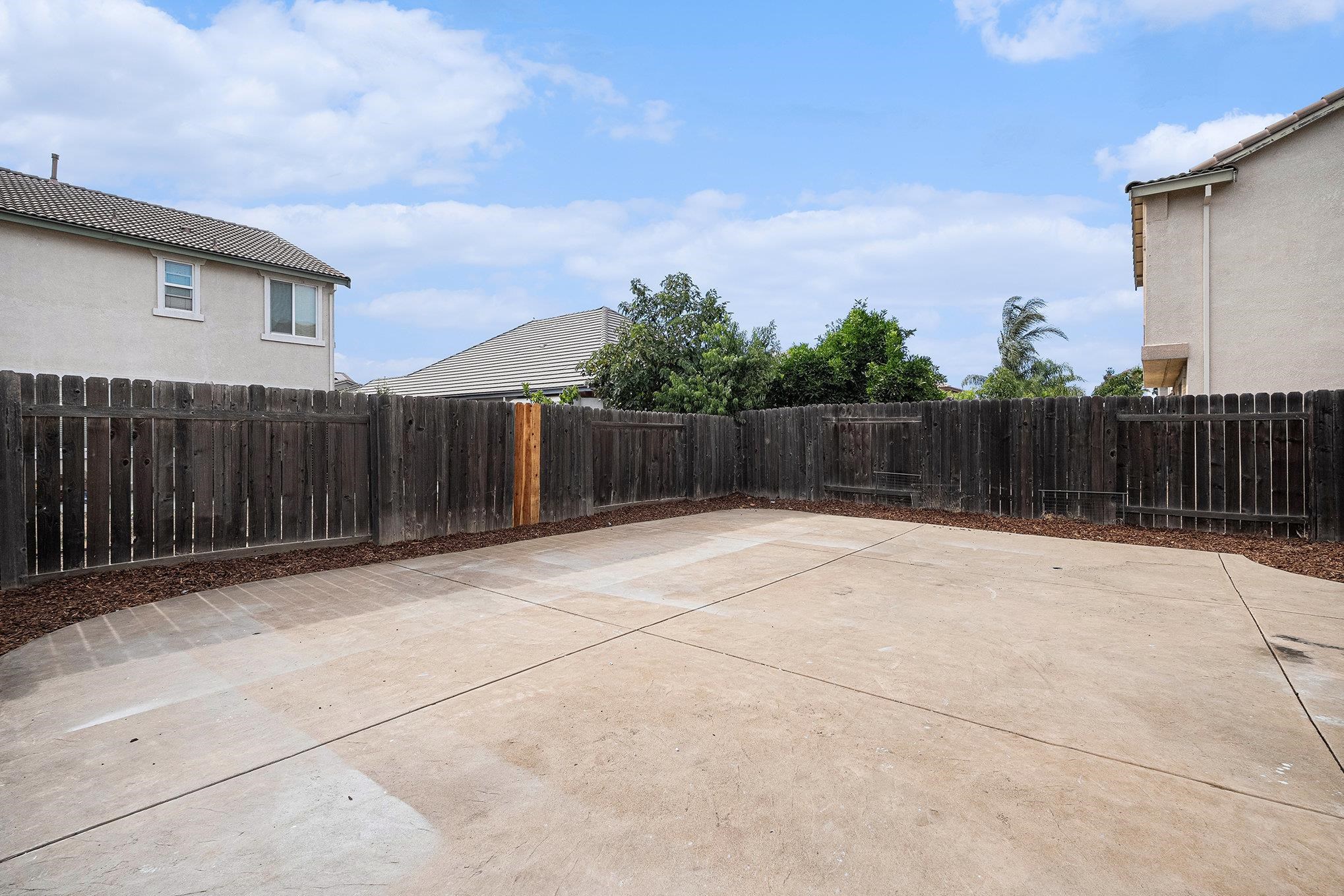 Detail Gallery Image 33 of 39 For 1109 Donatello Way, Oakley,  CA 94561 - 5 Beds | 3 Baths