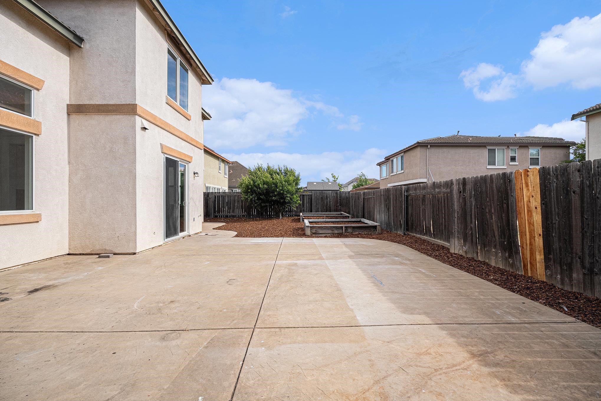 Detail Gallery Image 34 of 39 For 1109 Donatello Way, Oakley,  CA 94561 - 5 Beds | 3 Baths