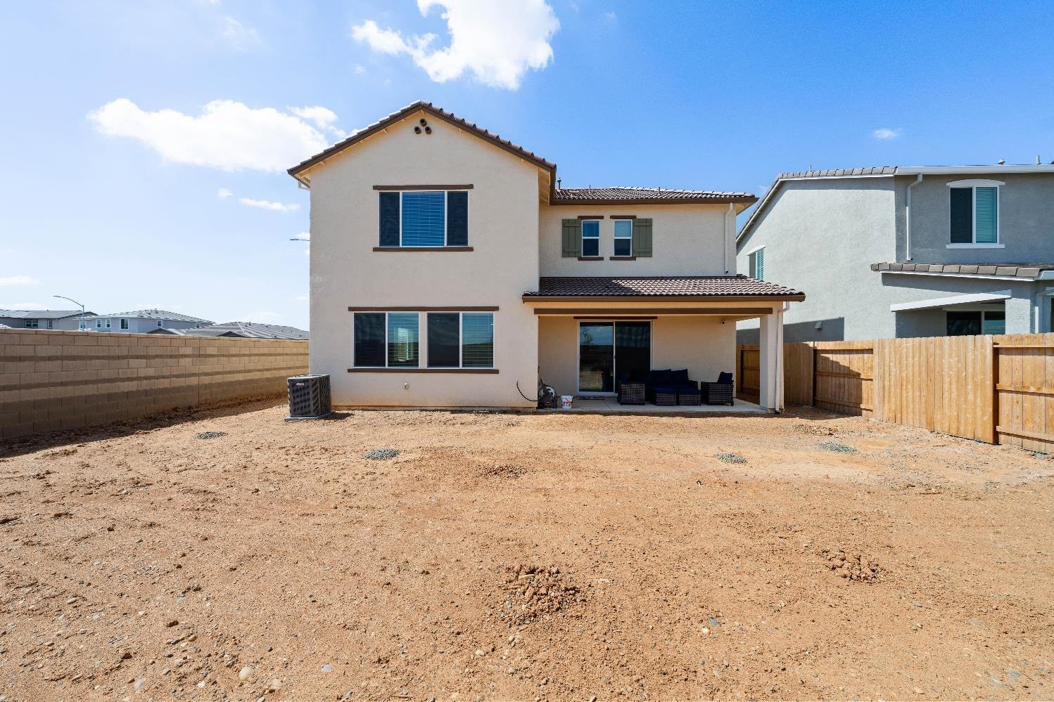 Detail Gallery Image 33 of 38 For 12783 Crossbill Way, Rancho Cordova,  CA 95742 - 5 Beds | 4 Baths