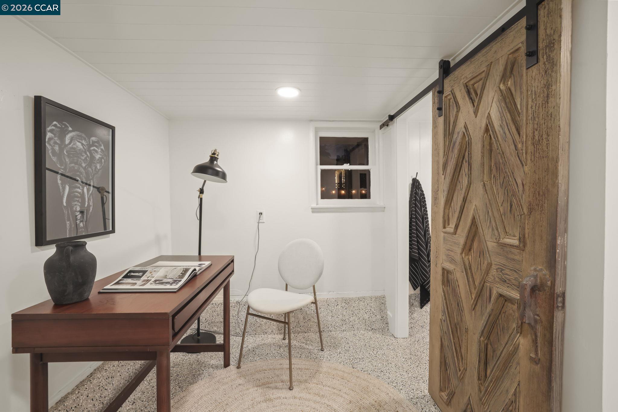 Detail Gallery Image 22 of 27 For 1401 Paloma Ave, Burlingame,  CA 94010 - 2 Beds | 2 Baths