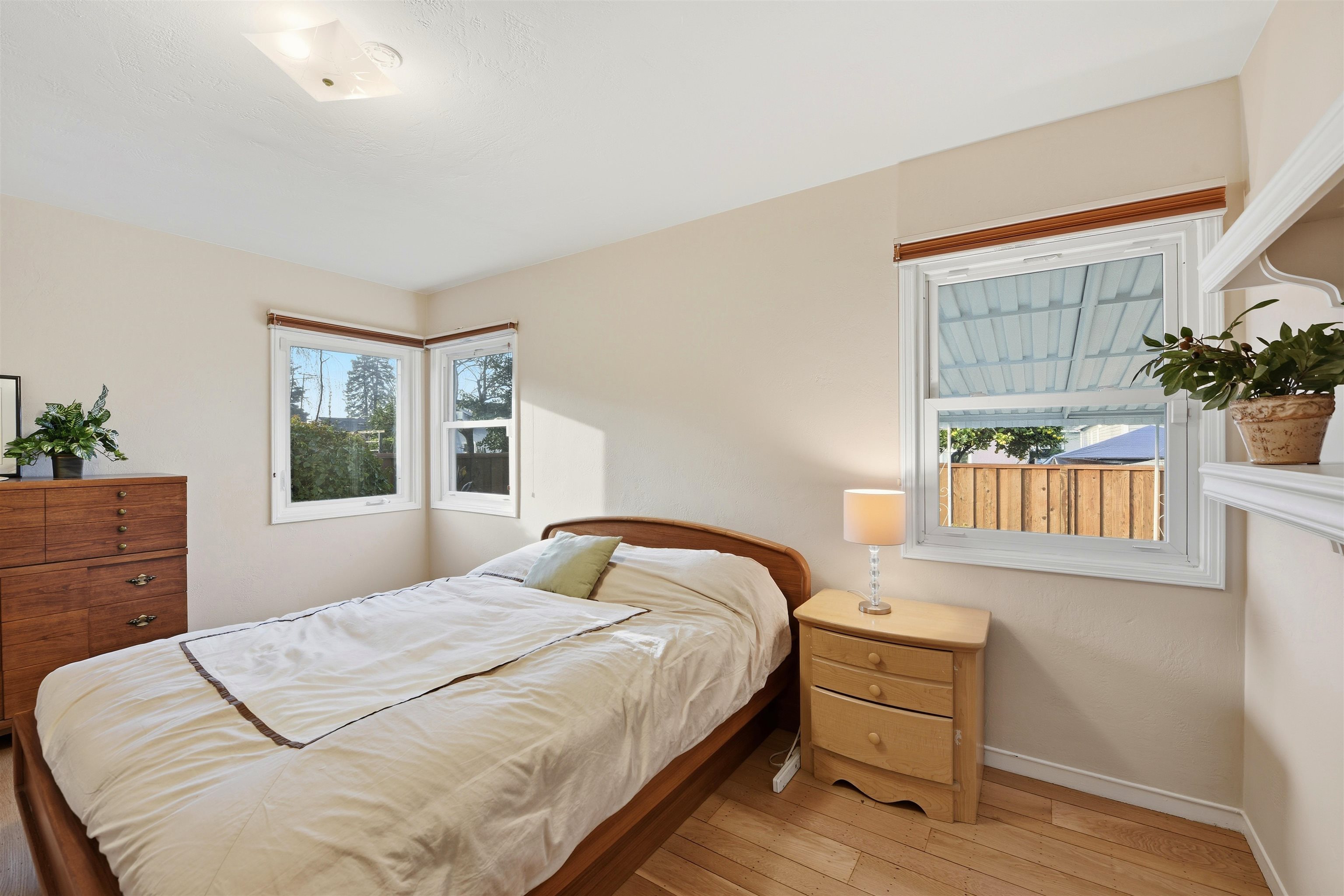 Detail Gallery Image 25 of 34 For 1903 Bradhoff Ave, San Leandro,  CA 94577 - 2 Beds | 1 Baths