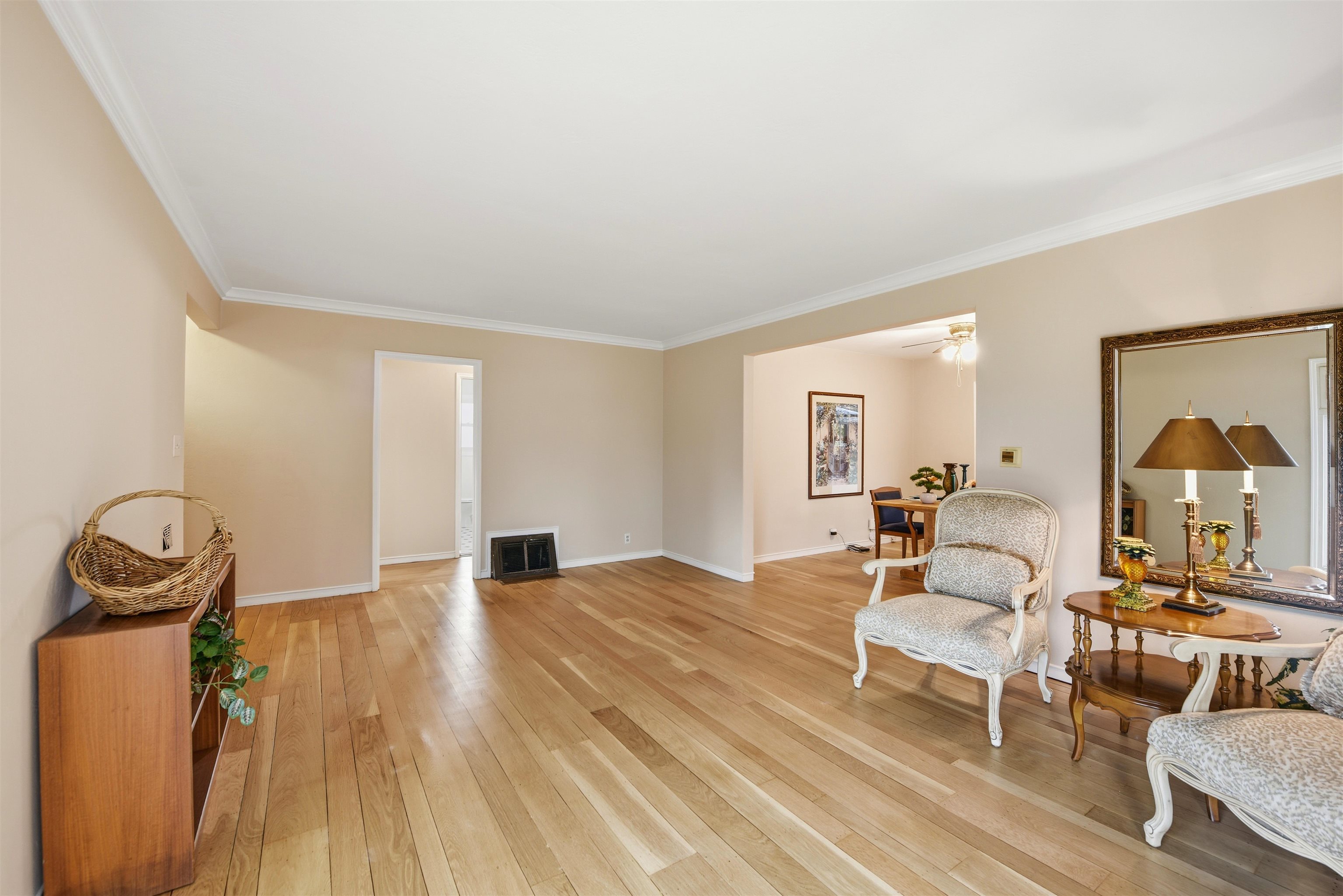 Detail Gallery Image 8 of 34 For 1903 Bradhoff Ave, San Leandro,  CA 94577 - 2 Beds | 1 Baths