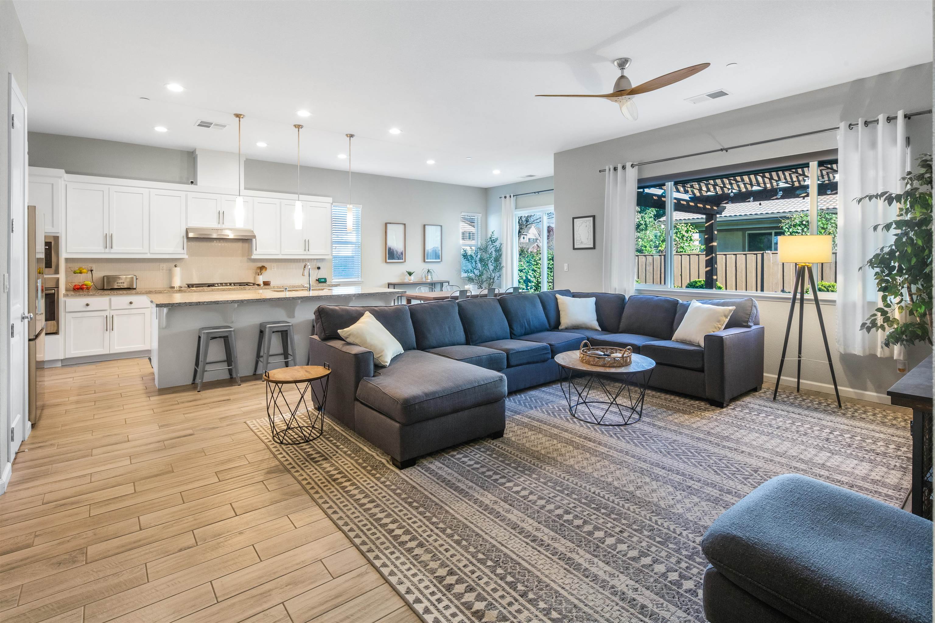 Detail Gallery Image 18 of 47 For 500 Brinwood Way, Oakley,  CA 94561 - 3 Beds | 2/1 Baths