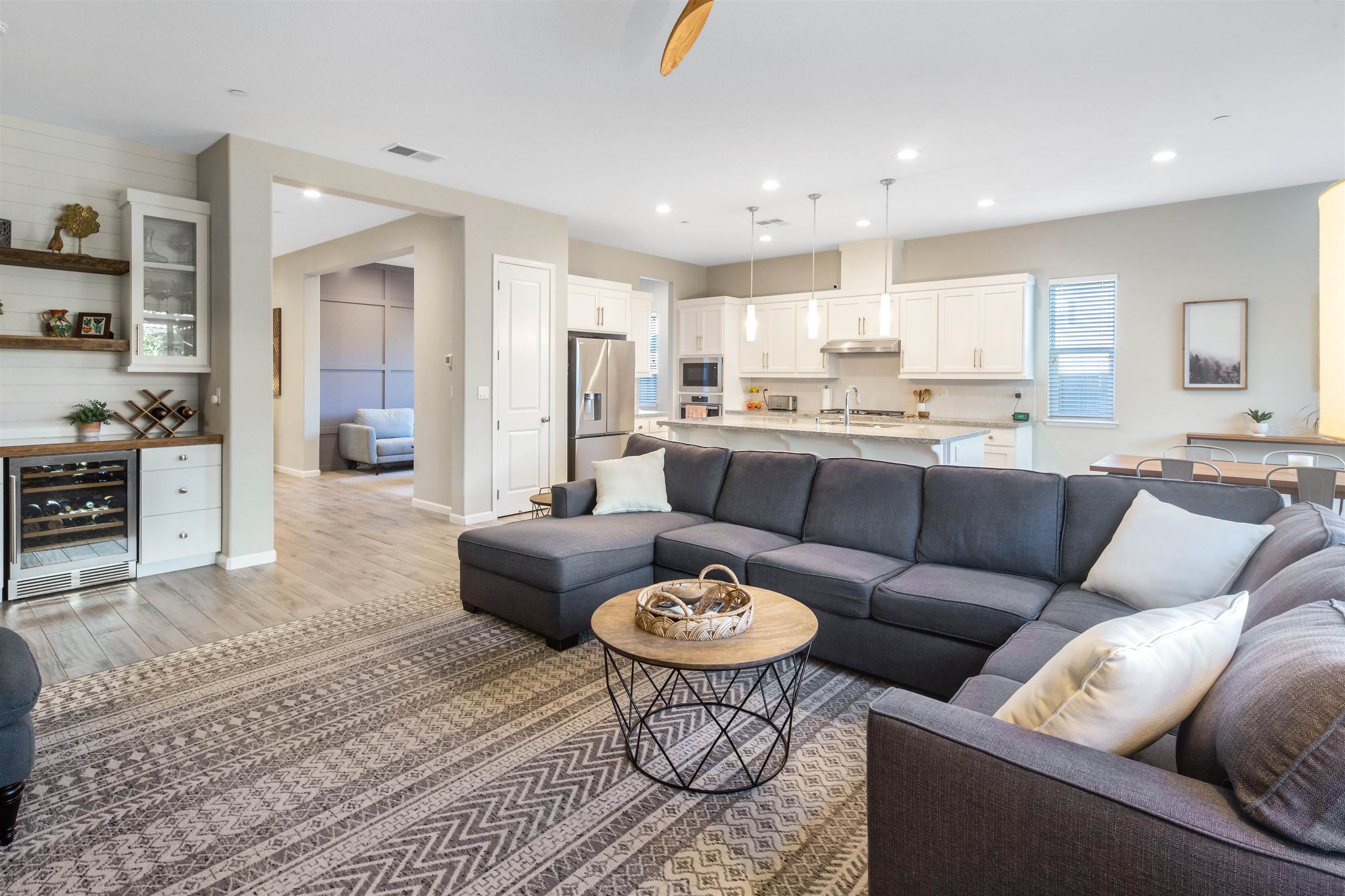 Detail Gallery Image 19 of 47 For 500 Brinwood Way, Oakley,  CA 94561 - 3 Beds | 2/1 Baths